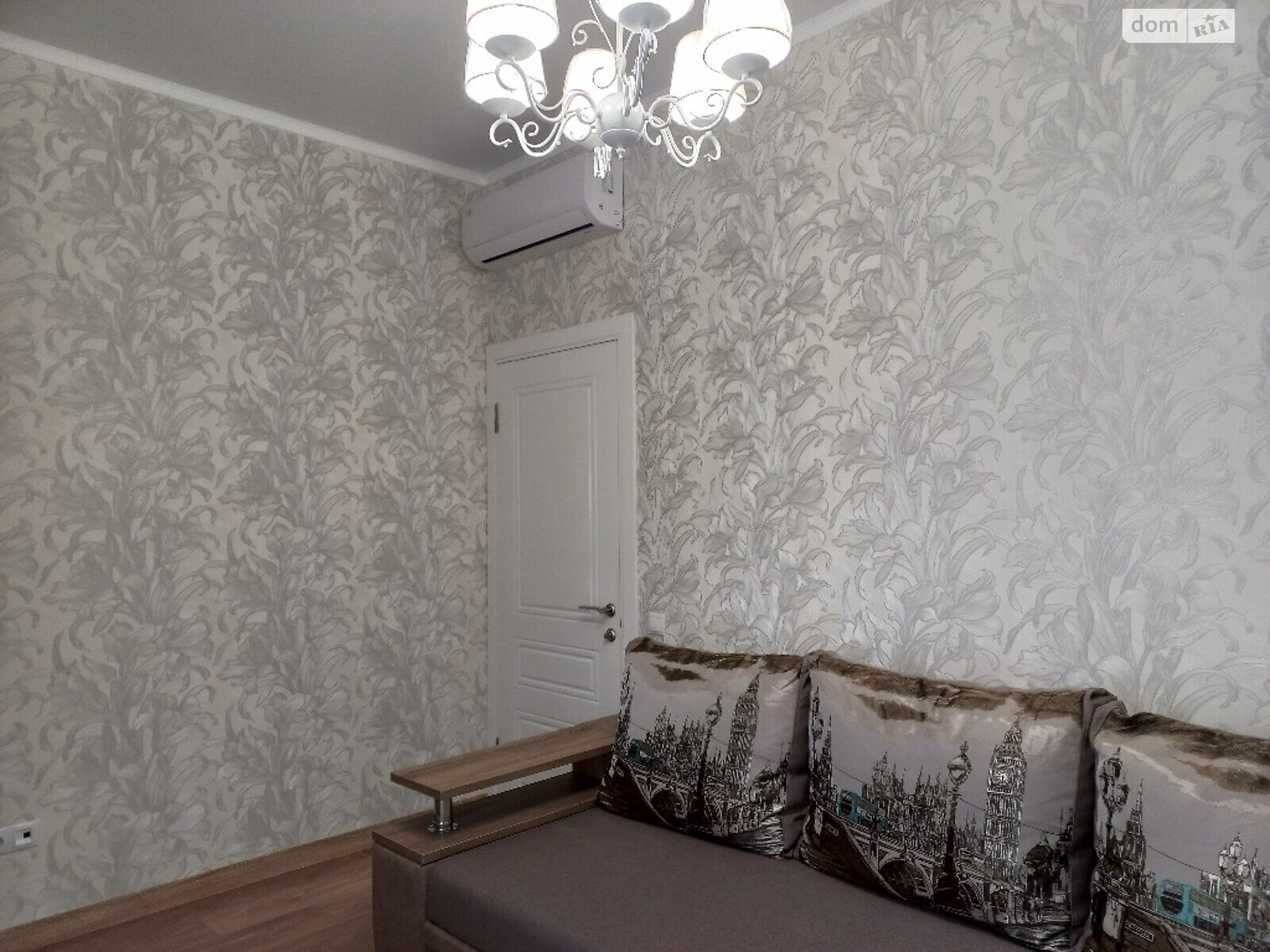 Продажа двухкомнатной квартиры в Одессе, на пер. Курортный 1, район Приморский фото 1