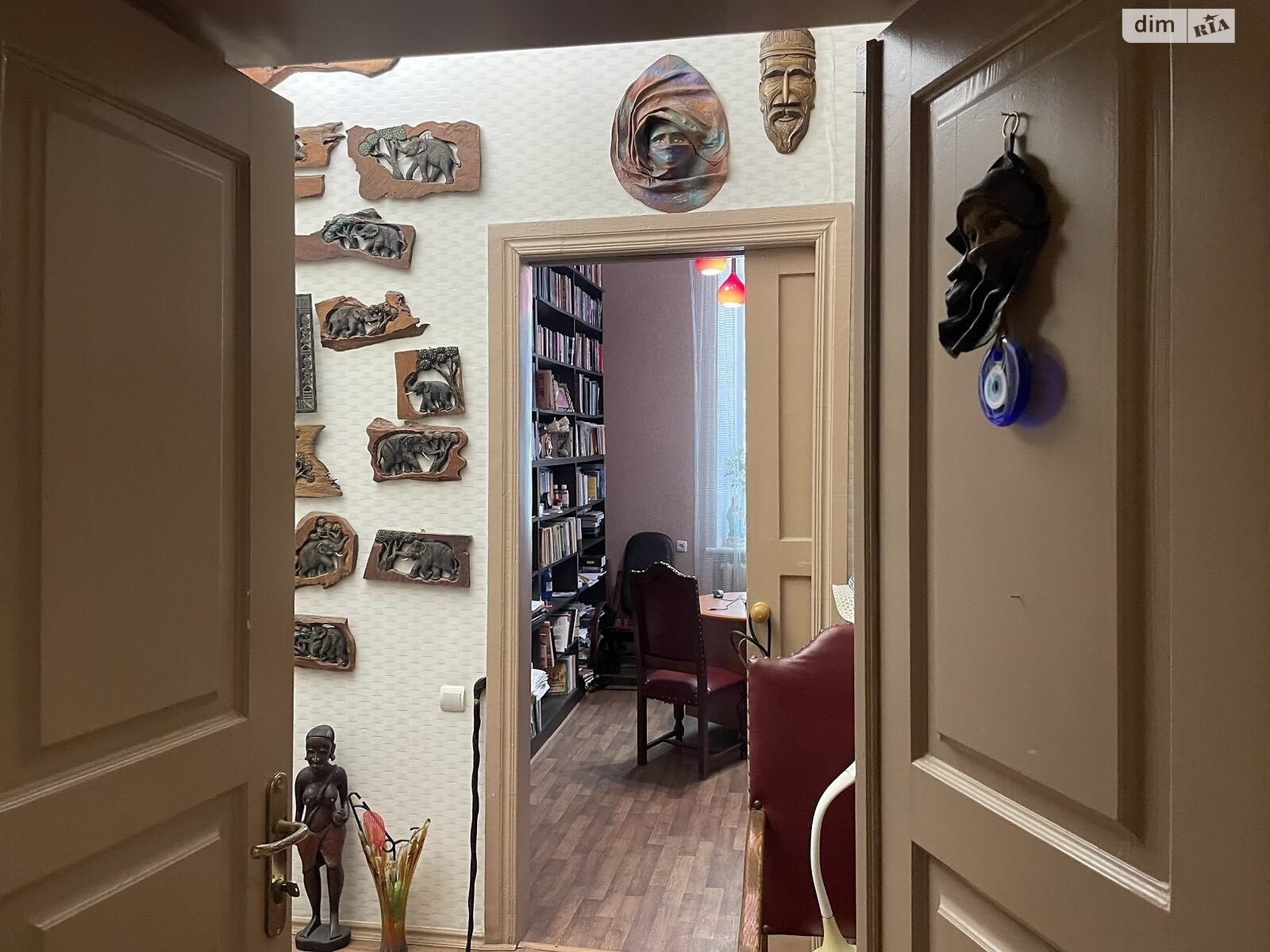 Продажа шестикомнатной квартиры в Одессе, на ул. Кузнечная, район Приморский фото 1 Продажа шестикомнатной квартиры в Одессе, на ул. Кузнечная, район Приморский фото 1