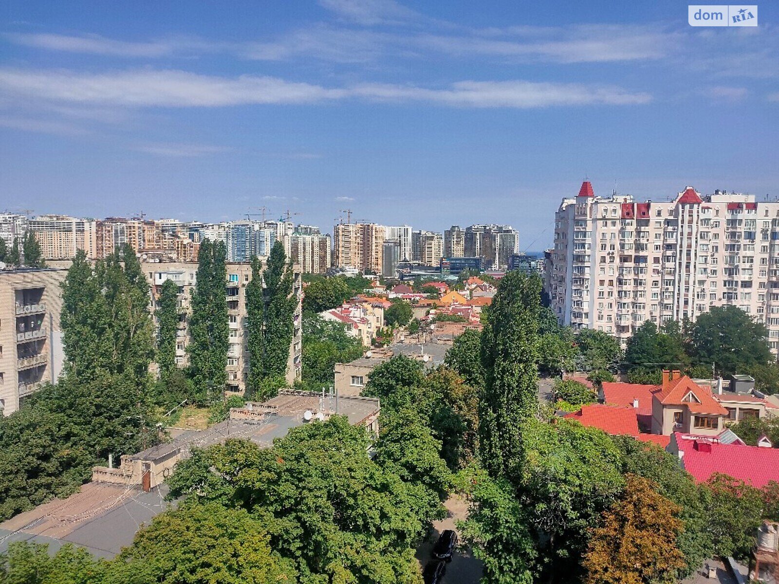 Продажа трехкомнатной квартиры в Одессе, на пер. Клубничный, район Приморский фото 1