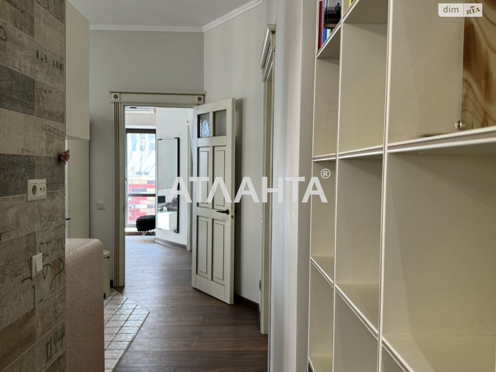 Продажа трехкомнатной квартиры в Одессе, на ул. Армейская 8Б, район Приморский фото 1