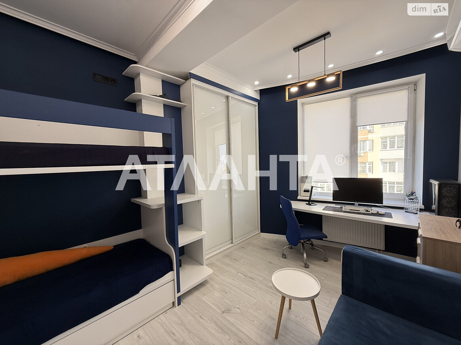 Продажа трехкомнатной квартиры в Одессе, на ул. Армейская 8Б, район Приморский фото 1 Продажа трехкомнатной квартиры в Одессе, на ул. Армейская 8Б, район Приморский фото 1