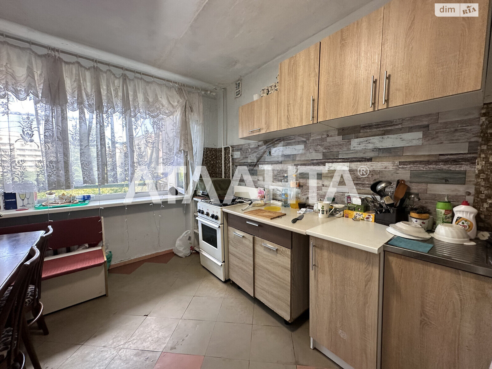 Продажа трехкомнатной квартиры в Одессе, на ул. Армейская, район Приморский фото 1 Продажа трехкомнатной квартиры в Одессе, на ул. Армейская, район Приморский фото 1
