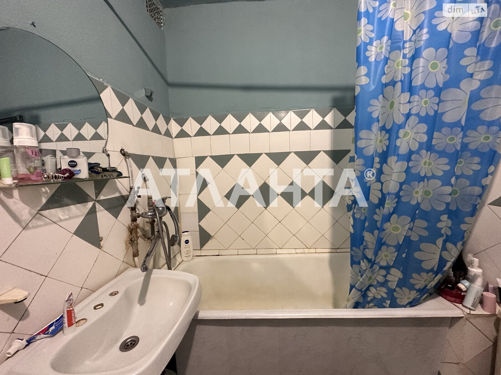 Продажа трехкомнатной квартиры в Одессе, на ул. Армейская, район Приморский фото 1 Продажа трехкомнатной квартиры в Одессе, на ул. Армейская, район Приморский фото 1