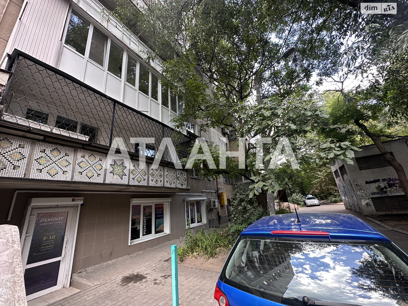 Продажа трехкомнатной квартиры в Одессе, на ул. Армейская, район Приморский фото 1 Продажа трехкомнатной квартиры в Одессе, на ул. Армейская, район Приморский фото 1