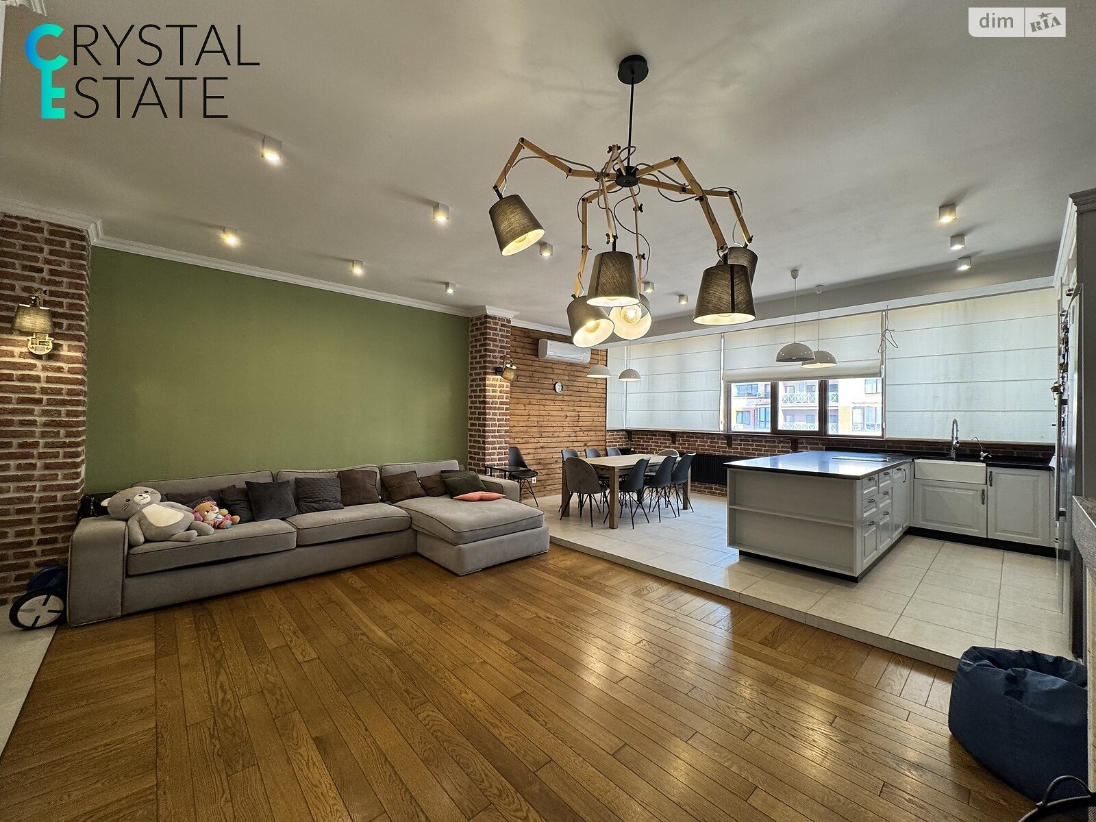 Продаж чотирикімнатної квартири в Одесі, на вул. Армійська 8Б, район Приморський фото 1