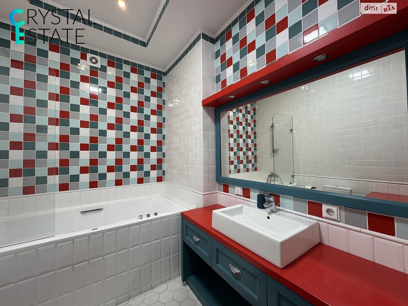 Продаж чотирикімнатної квартири в Одесі, на вул. Армійська 8Б, район Приморський фото 1