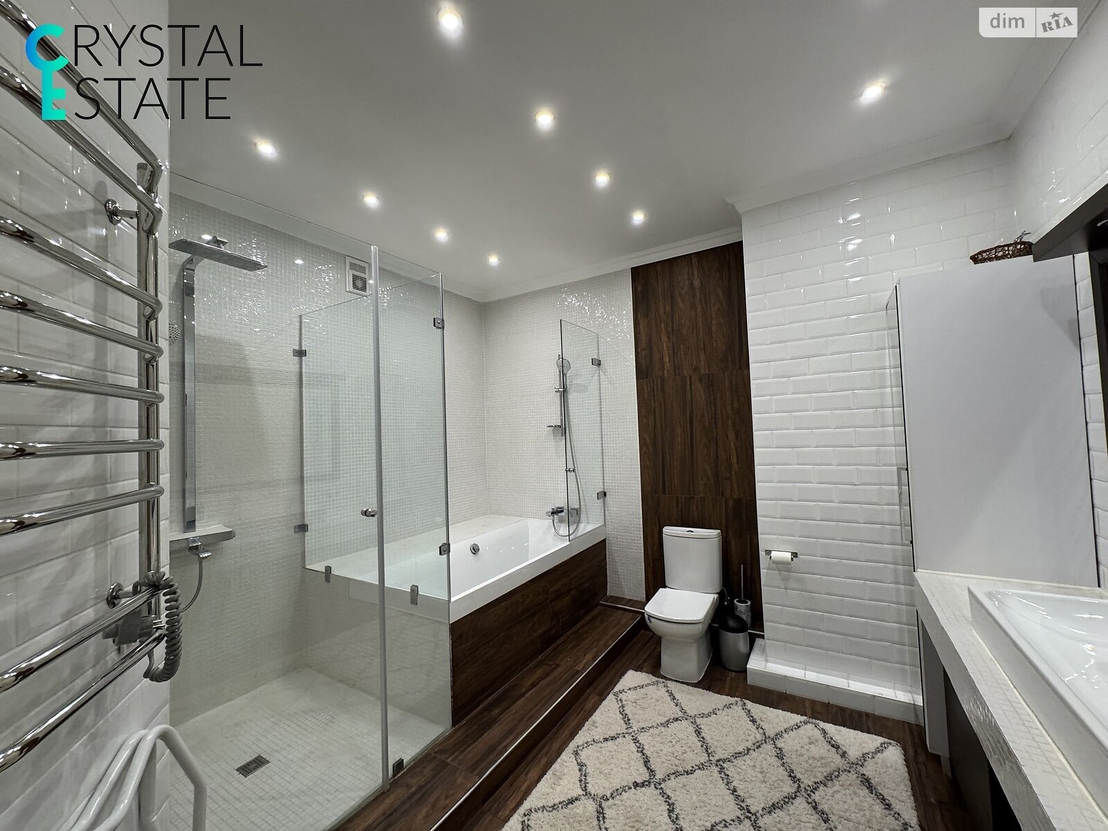 Продаж чотирикімнатної квартири в Одесі, на вул. Армійська 8Б, район Приморський фото 1