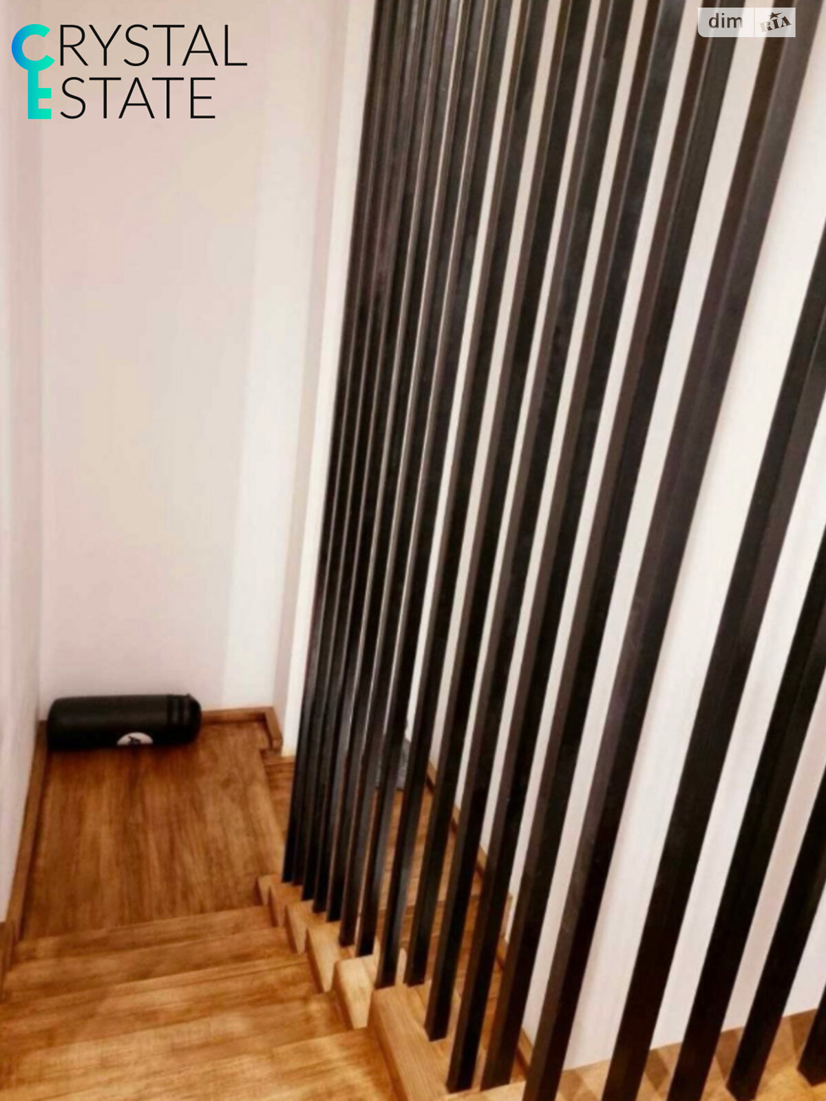 Продаж чотирикімнатної квартири в Одесі, на вул. Армійська 8Б, район Приморський фото 1