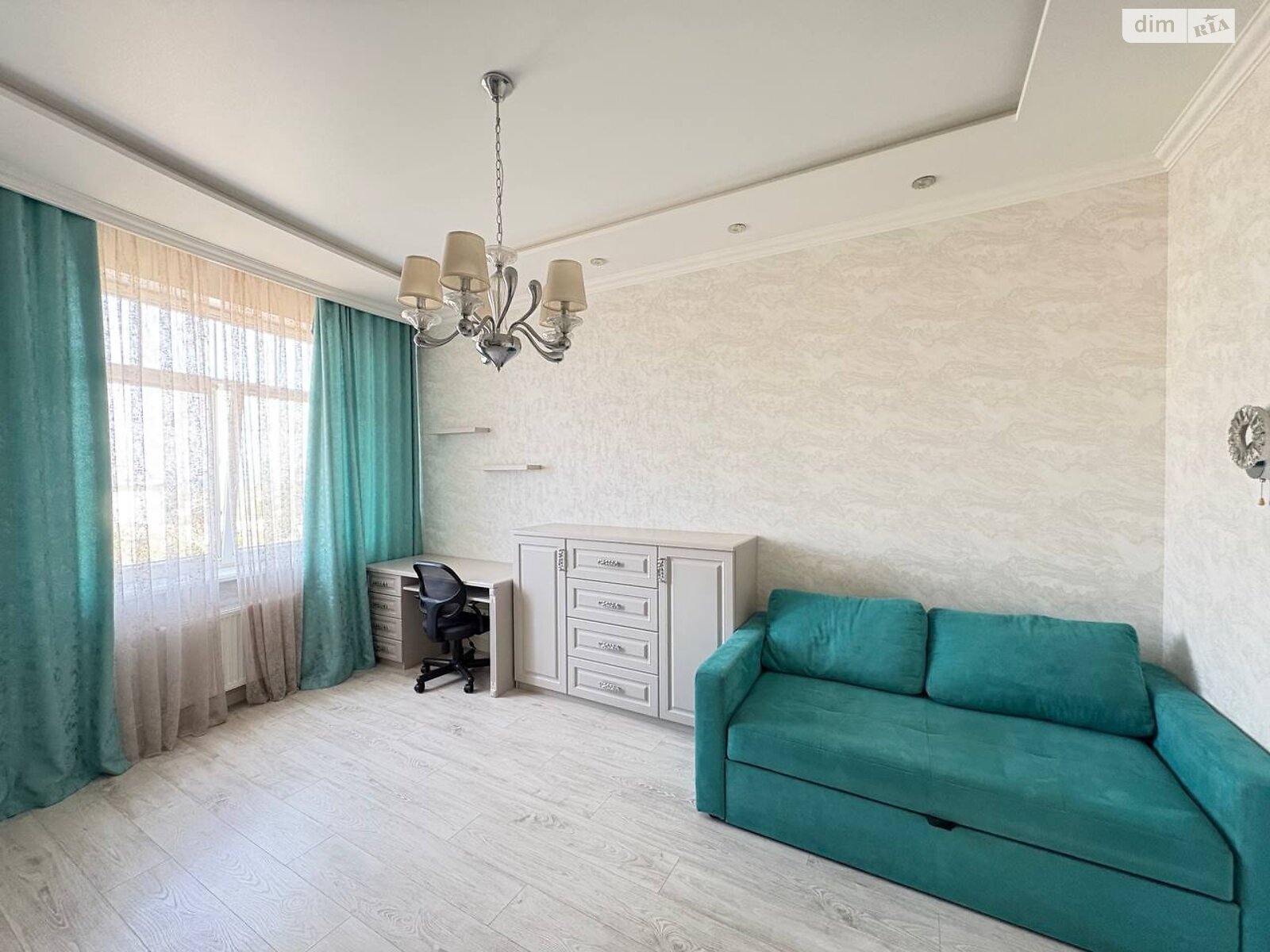 Продажа трехкомнатной квартиры в Одессе, на ул. Леонтовича 16, район Приморский фото 1 Продажа трехкомнатной квартиры в Одессе, на ул. Леонтовича 16, район Приморский фото 1