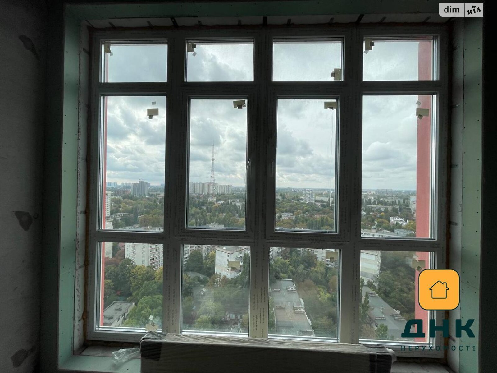 Продаж двокімнатної квартири в Одесі, на просп. Лесі Українки 19 корпус 4, район Приморський фото 1