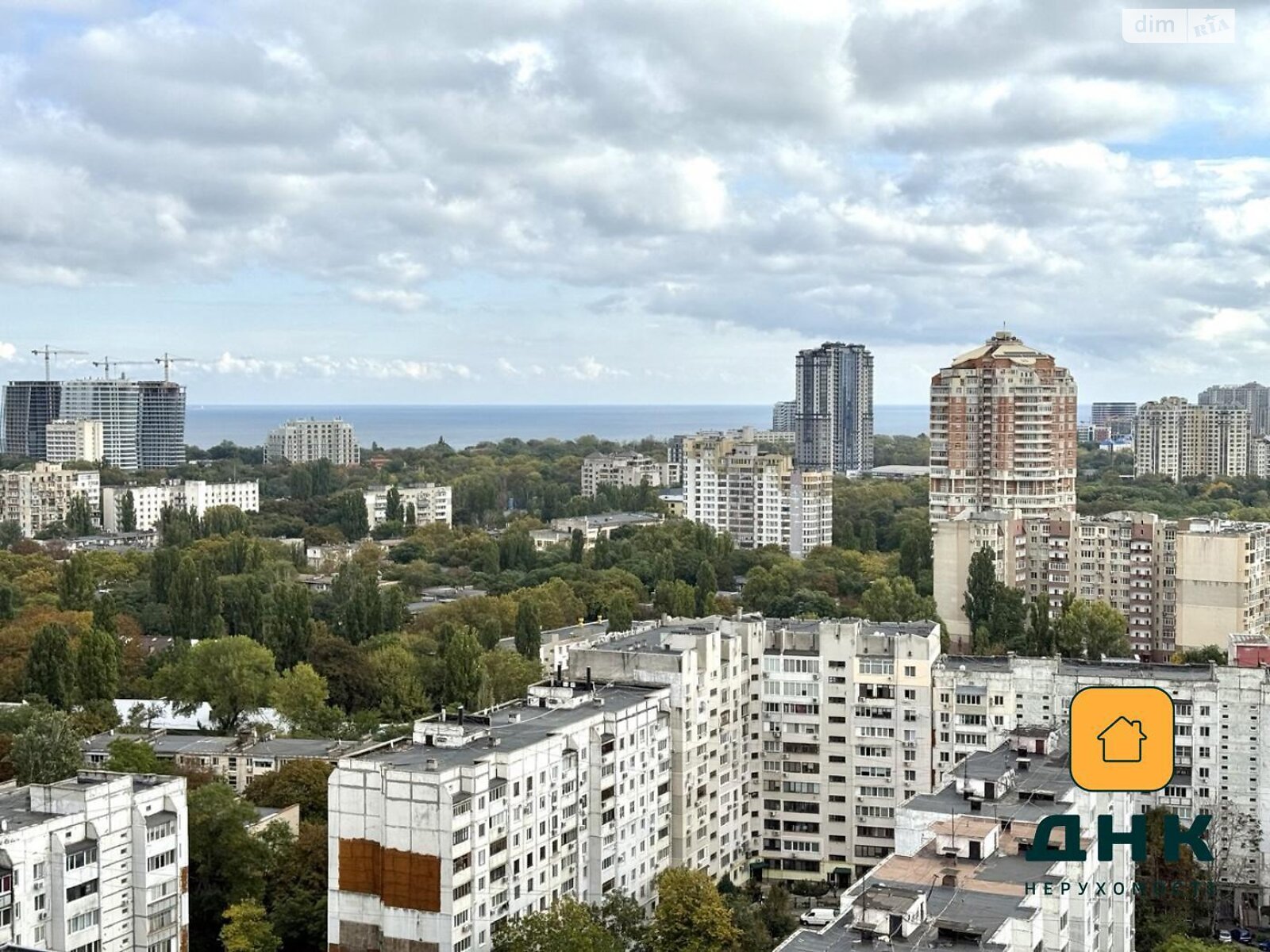 Продаж двокімнатної квартири в Одесі, на просп. Лесі Українки 19 корпус 4, район Приморський фото 1