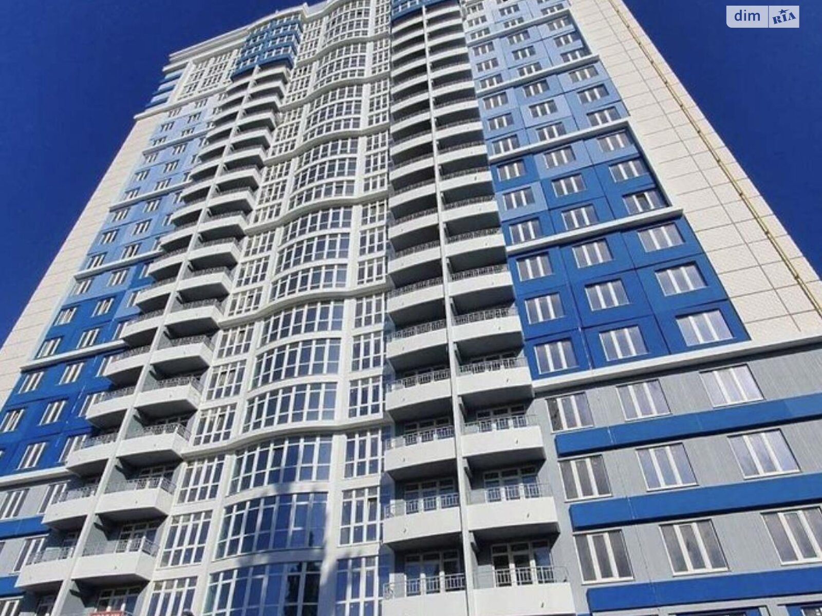 Продаж трикімнатної квартири в Одесі, на вул. Лесі Українки, район Приморський фото 1 Продаж трикімнатної квартири в Одесі, на вул. Лесі Українки, район Приморський фото 1
