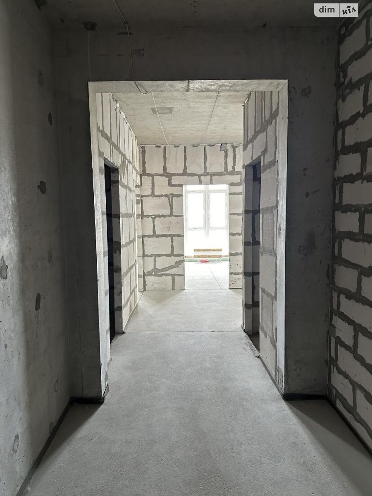 Продаж трикімнатної квартири в Одесі, на вул. Лесі Українки, район Приморський фото 1 Продаж трикімнатної квартири в Одесі, на вул. Лесі Українки, район Приморський фото 1