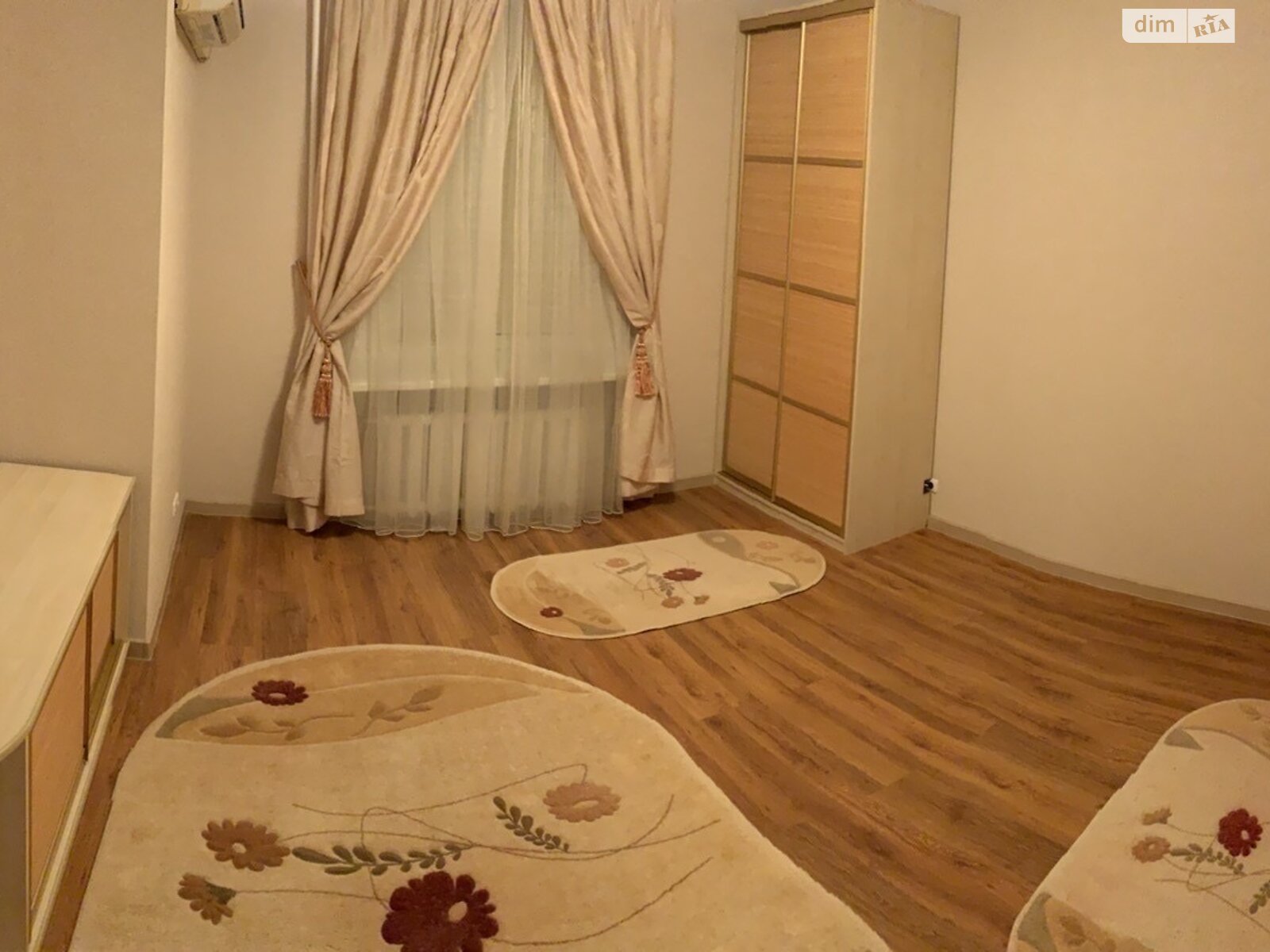 Продаж двокімнатної квартири в Одесі, на вул. Леваневського 5, район Приморський фото 1 Продаж двокімнатної квартири в Одесі, на вул. Леваневського 5, район Приморський фото 1