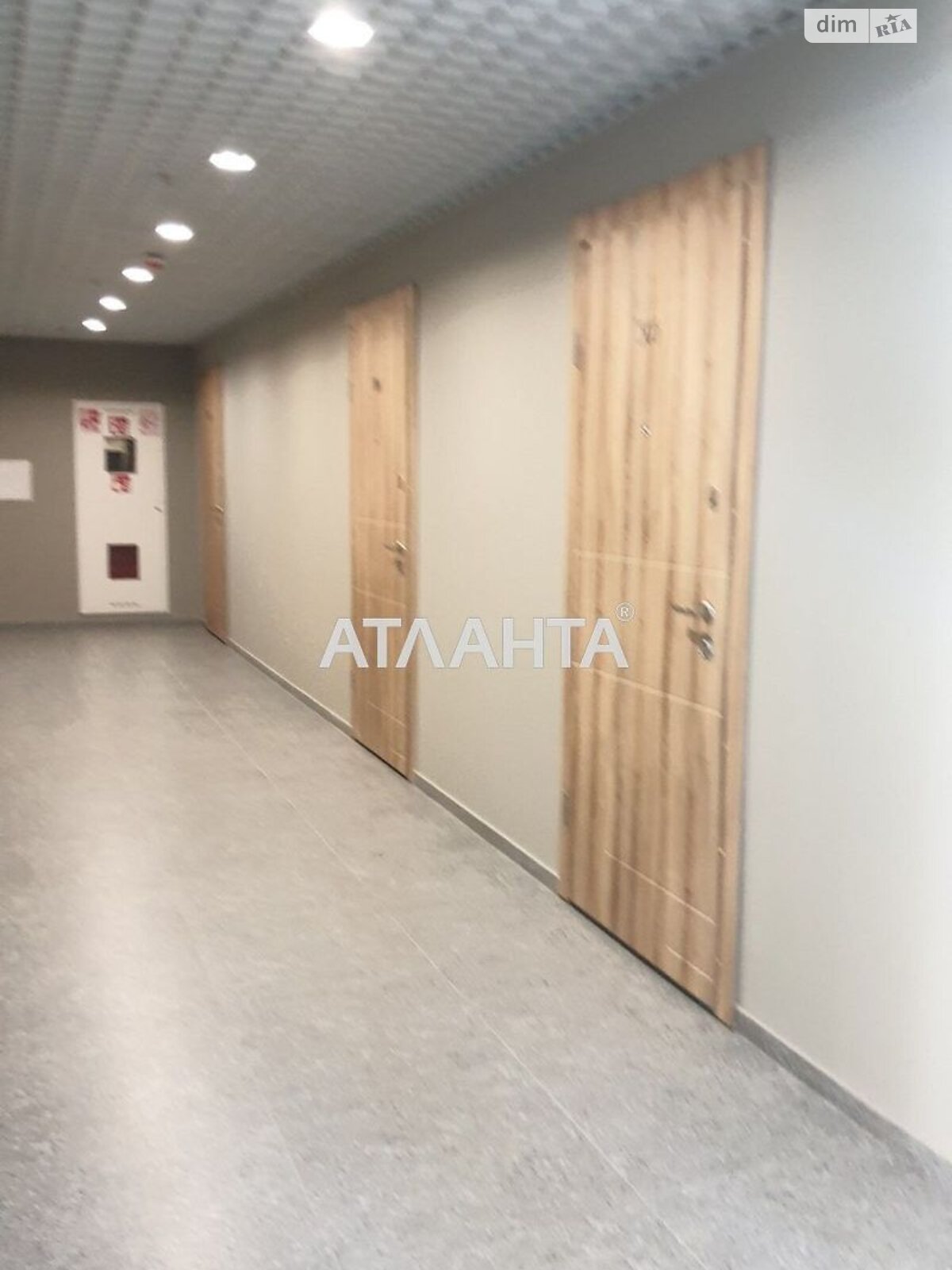 Продажа двухкомнатной квартиры в Одессе, на ул. Литературная 10Б, район Приморский фото 1 Продажа двухкомнатной квартиры в Одессе, на ул. Литературная 10Б, район Приморский фото 1