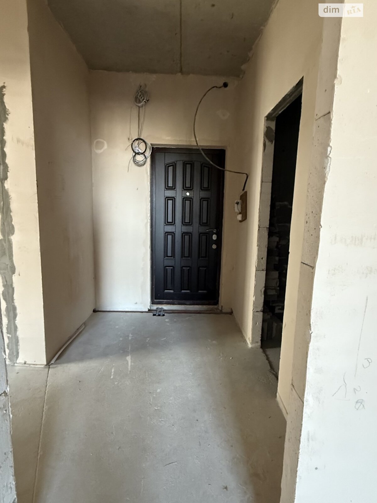 Продажа двухкомнатной квартиры в Одессе, на ул. Литературная 8, район Приморский фото 1 Продажа двухкомнатной квартиры в Одессе, на ул. Литературная 8, район Приморский фото 1