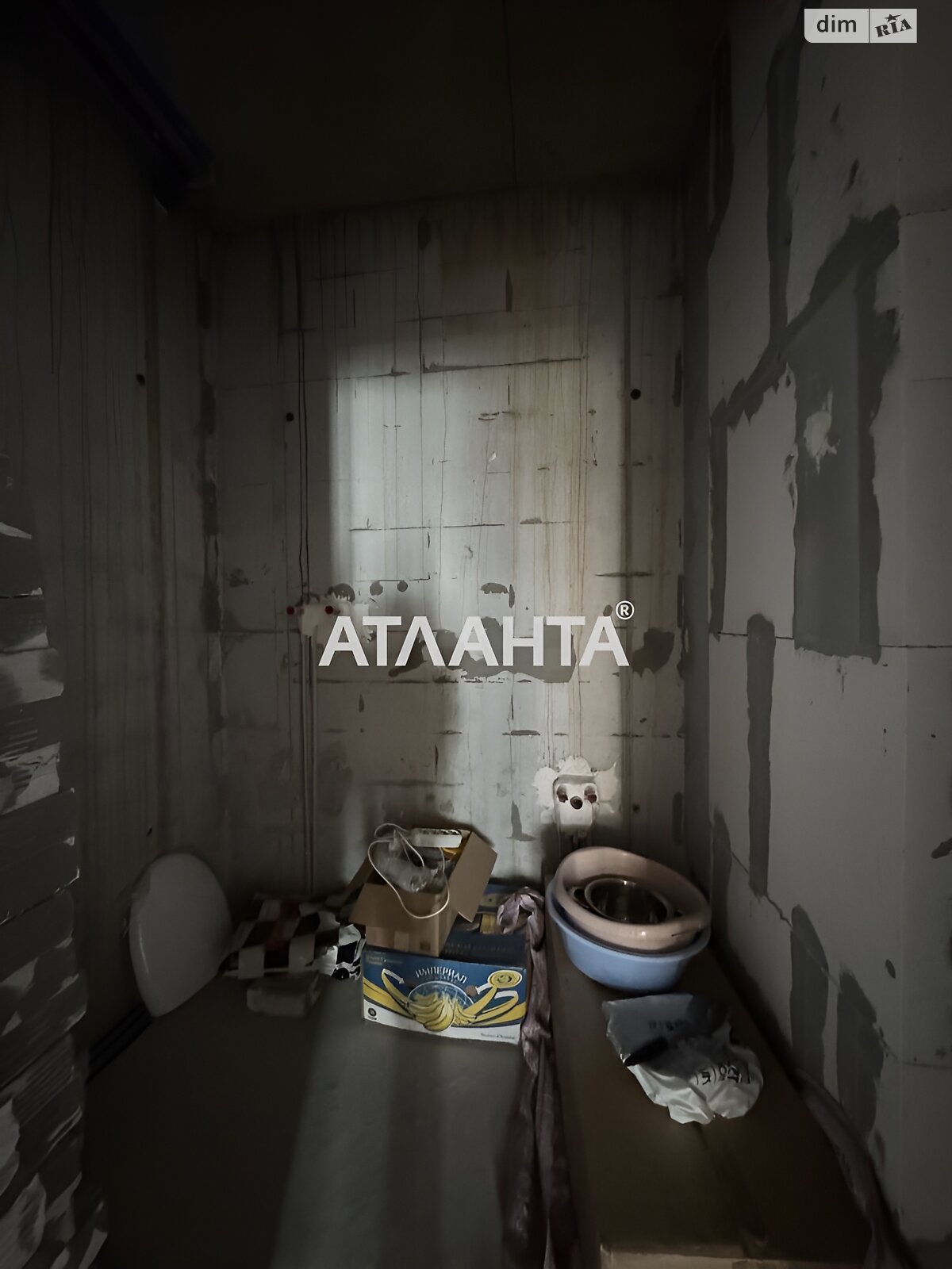 Продаж двокімнатної квартири в Одесі, на вул. Літературна 8, район Приморський фото 1 Продаж двокімнатної квартири в Одесі, на вул. Літературна 8, район Приморський фото 1