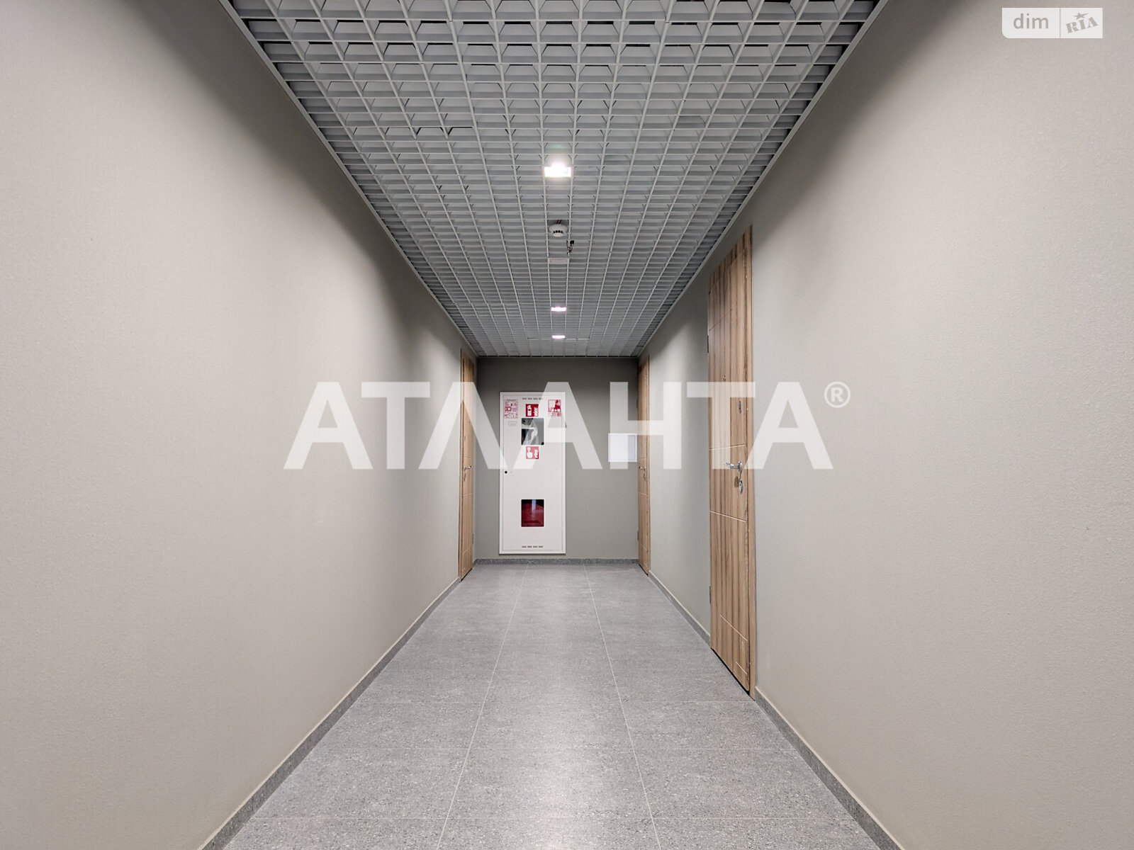 Продажа однокомнатной квартиры в Одессе, на ул. Литературная, район Приморский фото 1 Продажа однокомнатной квартиры в Одессе, на ул. Литературная, район Приморский фото 1