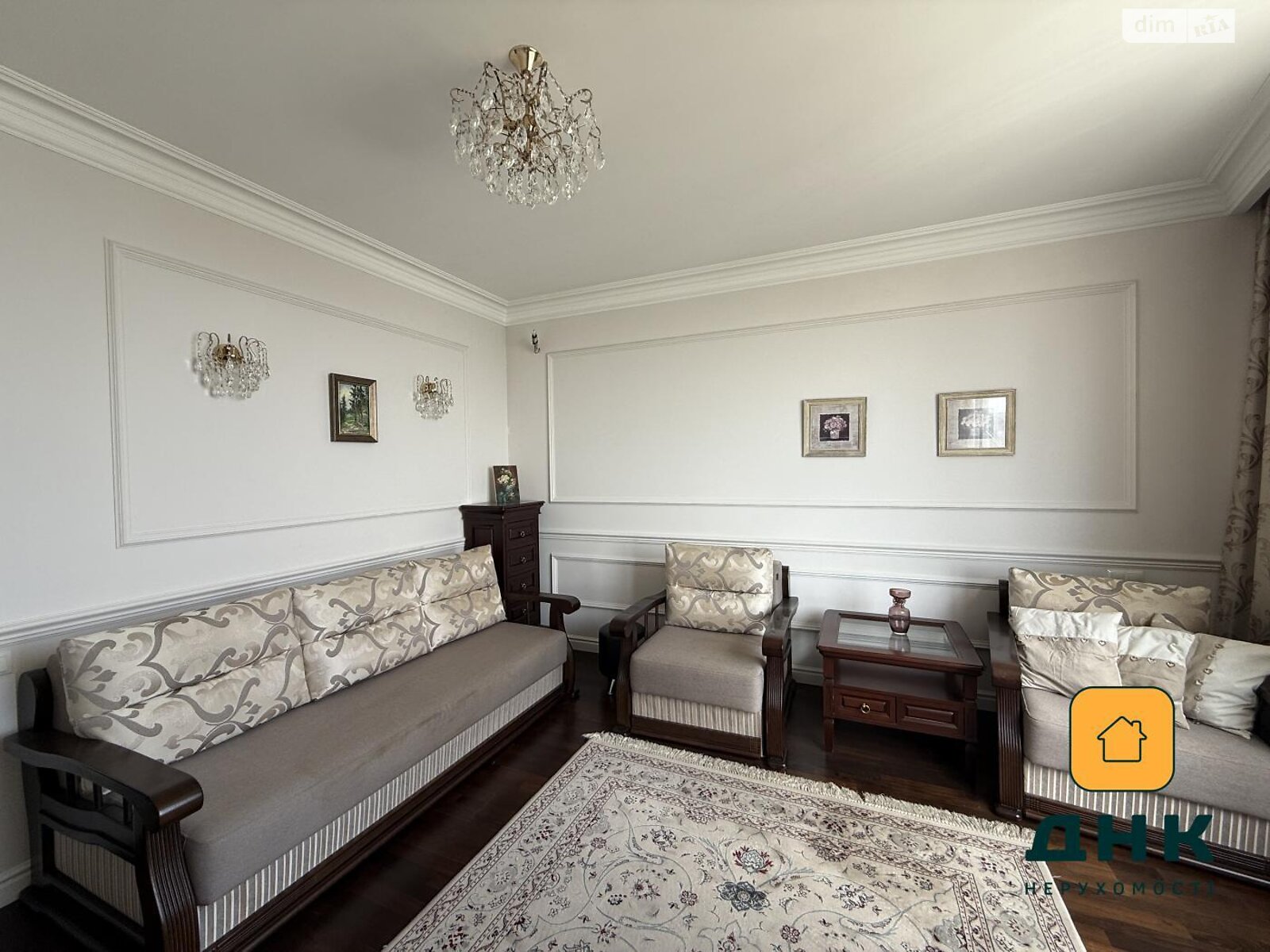 Продажа трехкомнатной квартиры в Одессе, на ул. Литературная 12, район Приморский фото 1 Продажа трехкомнатной квартиры в Одессе, на ул. Литературная 12, район Приморский фото 1
