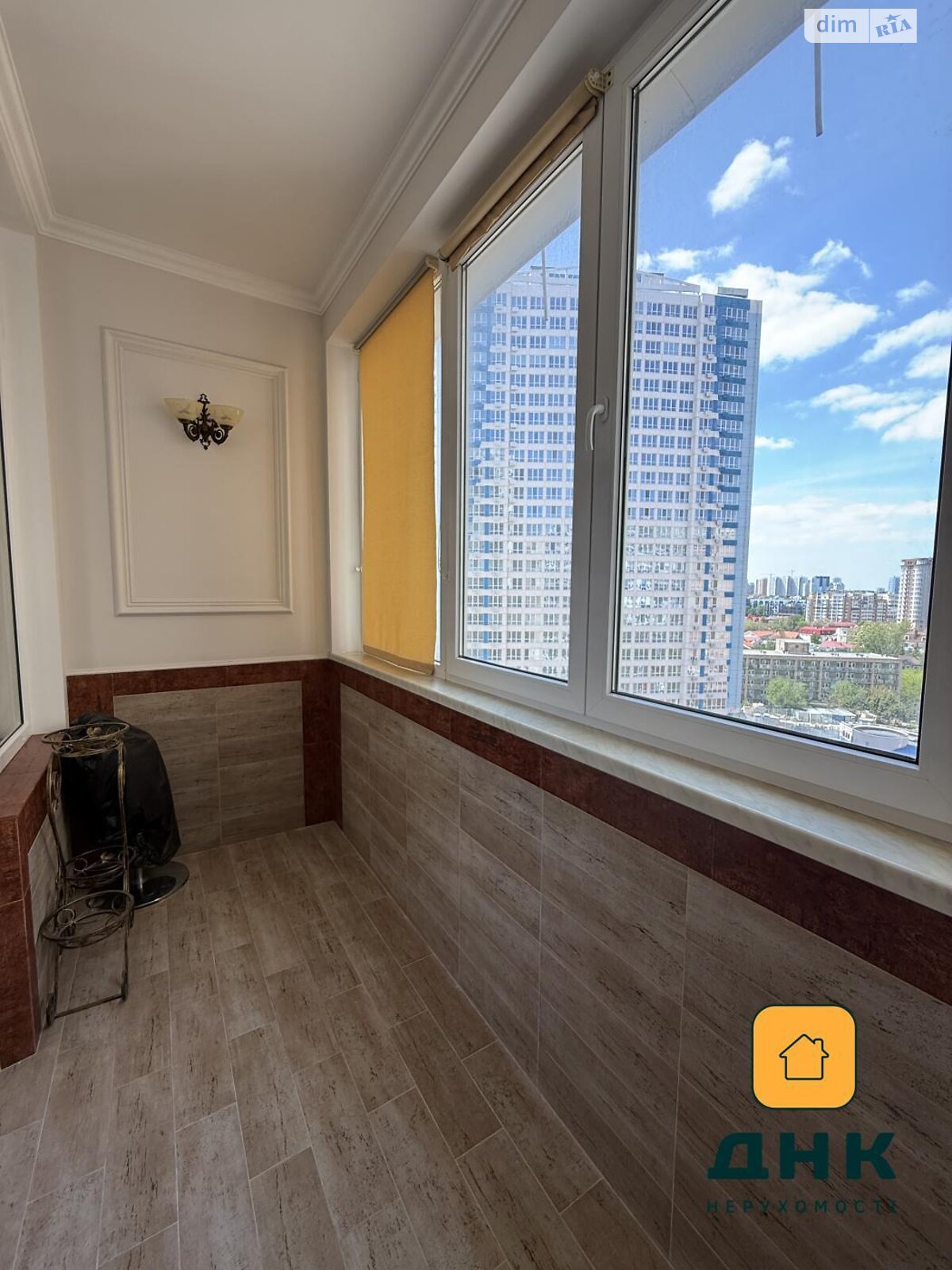 Продажа трехкомнатной квартиры в Одессе, на ул. Литературная 12, район Приморский фото 1 Продажа трехкомнатной квартиры в Одессе, на ул. Литературная 12, район Приморский фото 1