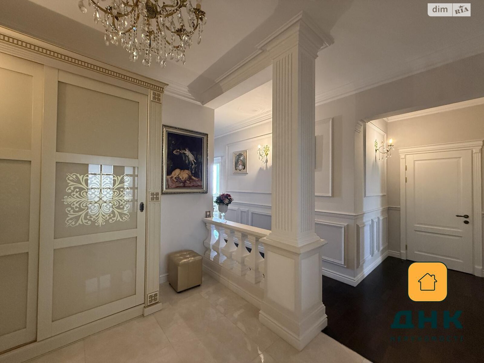 Продажа трехкомнатной квартиры в Одессе, на ул. Литературная 12, район Приморский фото 1 Продажа трехкомнатной квартиры в Одессе, на ул. Литературная 12, район Приморский фото 1