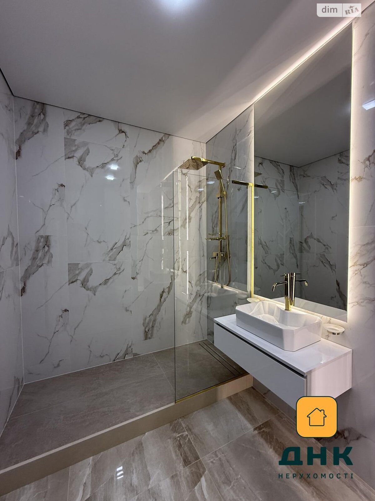 Продажа однокомнатной квартиры в Одессе, на ул. Литературная 10, район Приморский фото 1 Продажа однокомнатной квартиры в Одессе, на ул. Литературная 10, район Приморский фото 1