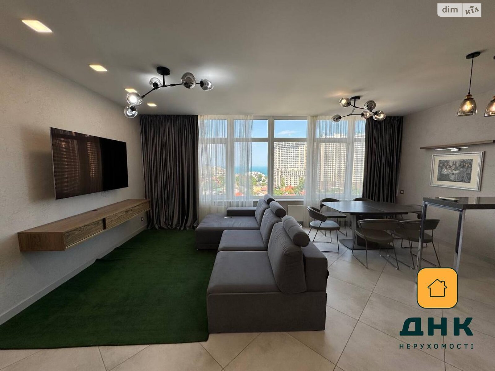 Продаж двокімнатної квартири в Одесі, на вул. Літературна 8, район Приморський фото 1