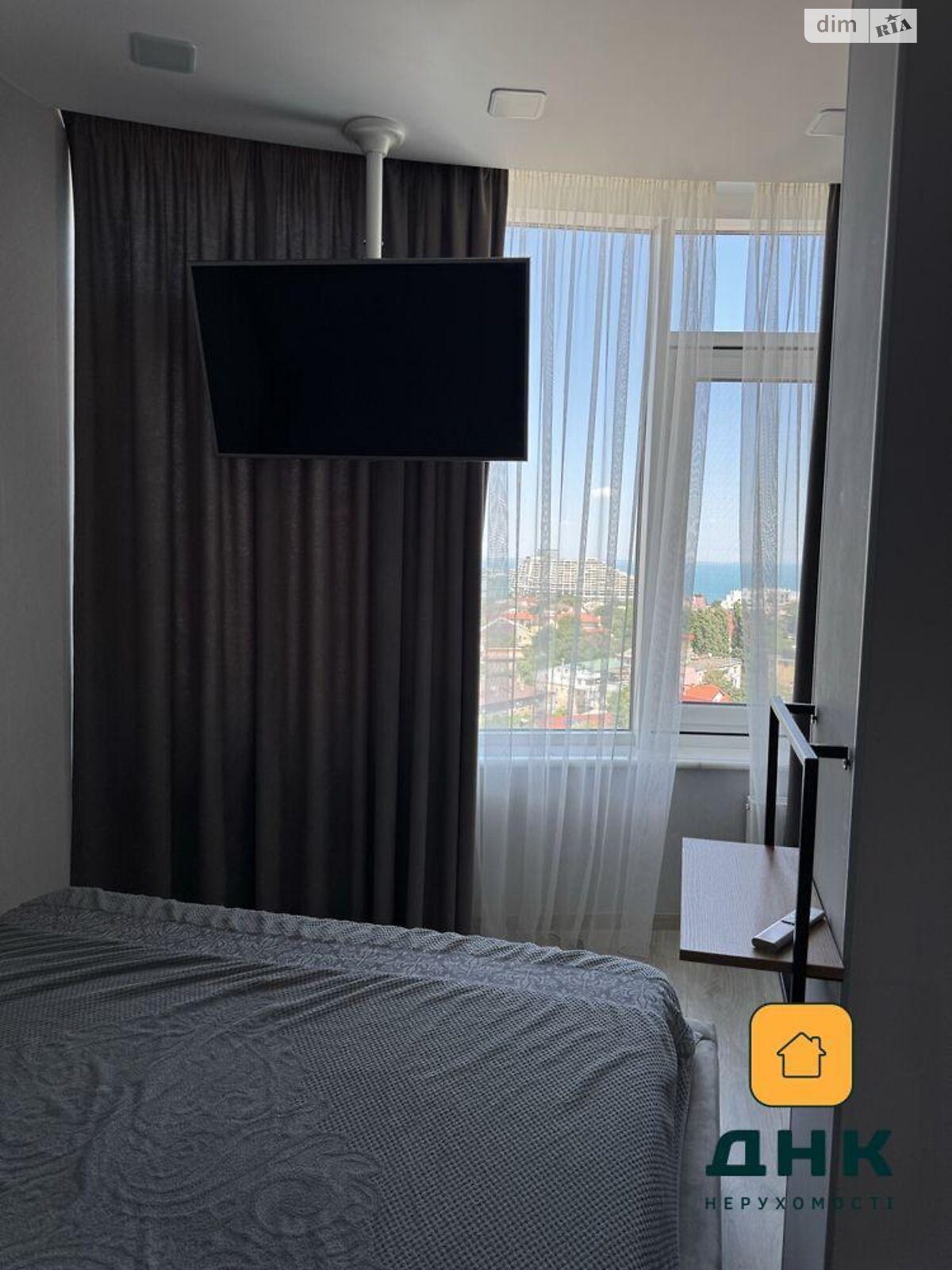 Продаж двокімнатної квартири в Одесі, на вул. Літературна 8, район Приморський фото 1