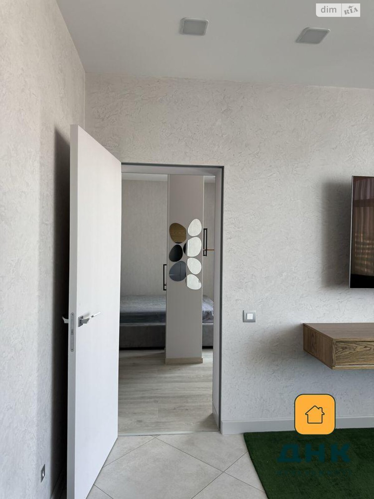 Продаж двокімнатної квартири в Одесі, на вул. Літературна 8, район Приморський фото 1