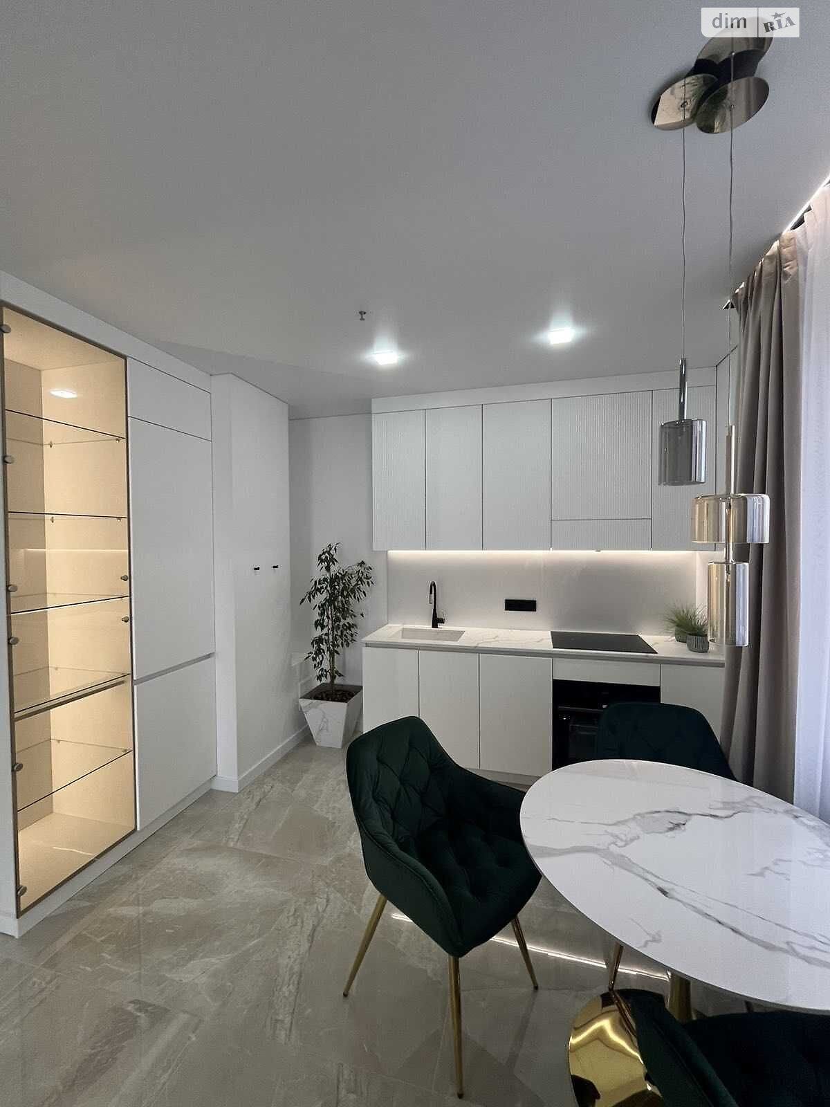 Продажа однокомнатной квартиры в Одессе, на ул. Литературная 10, район Приморский фото 1