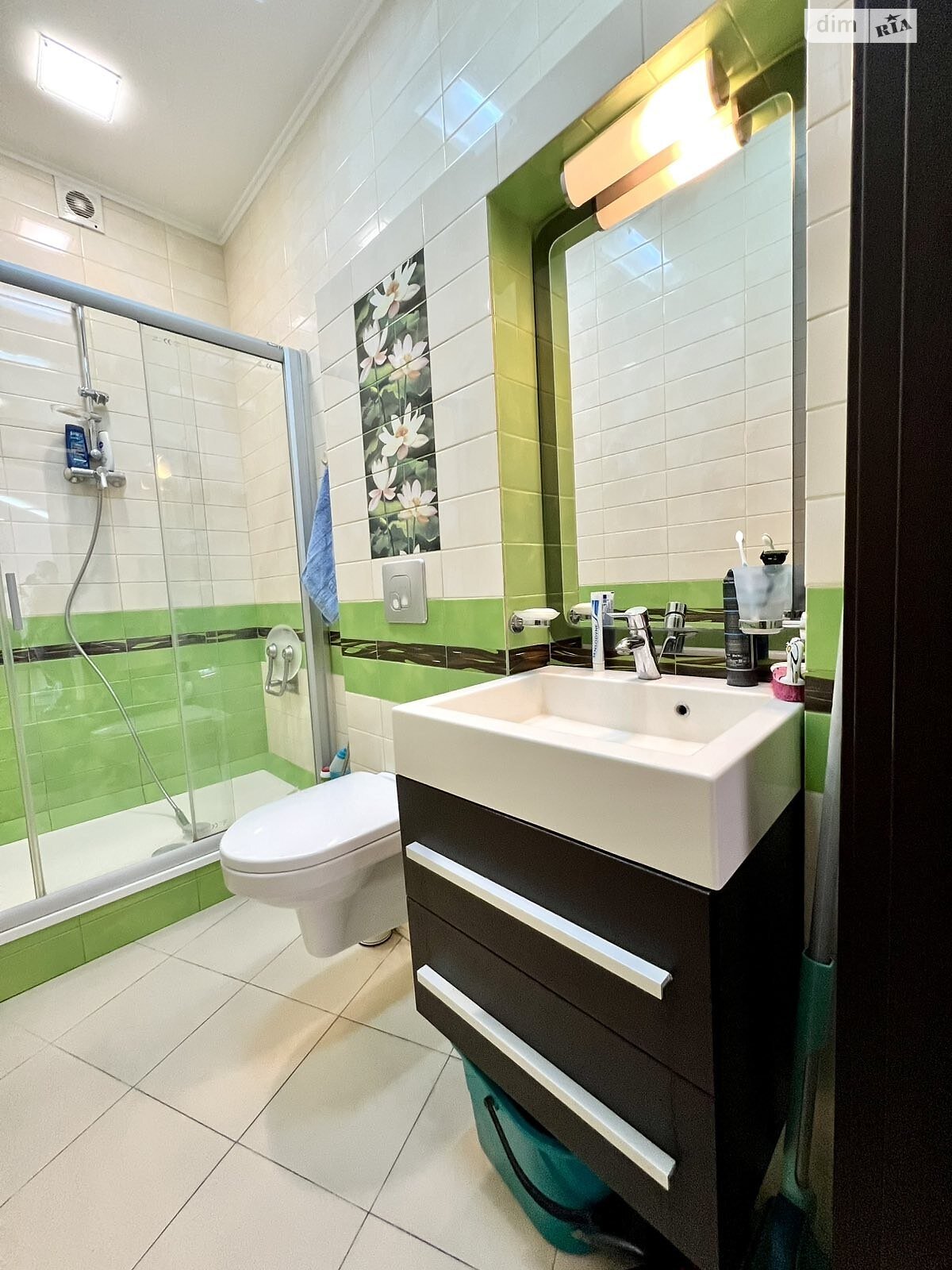 Продажа двухкомнатной квартиры в Одессе, на ул. Литературная 1А, район Приморский фото 1 Продажа двухкомнатной квартиры в Одессе, на ул. Литературная 1А, район Приморский фото 1