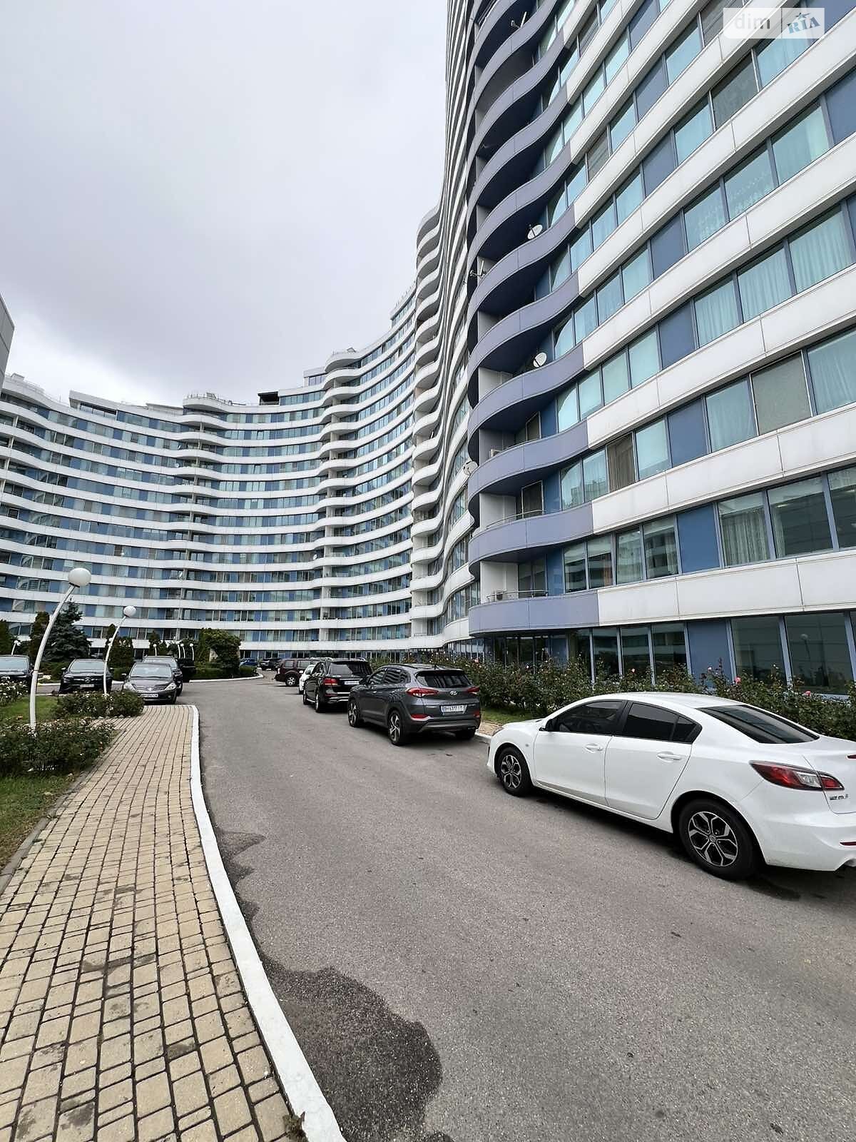 Продажа двухкомнатной квартиры в Одессе, на ул. Литературная 1А, район Приморский фото 1 Продажа двухкомнатной квартиры в Одессе, на ул. Литературная 1А, район Приморский фото 1