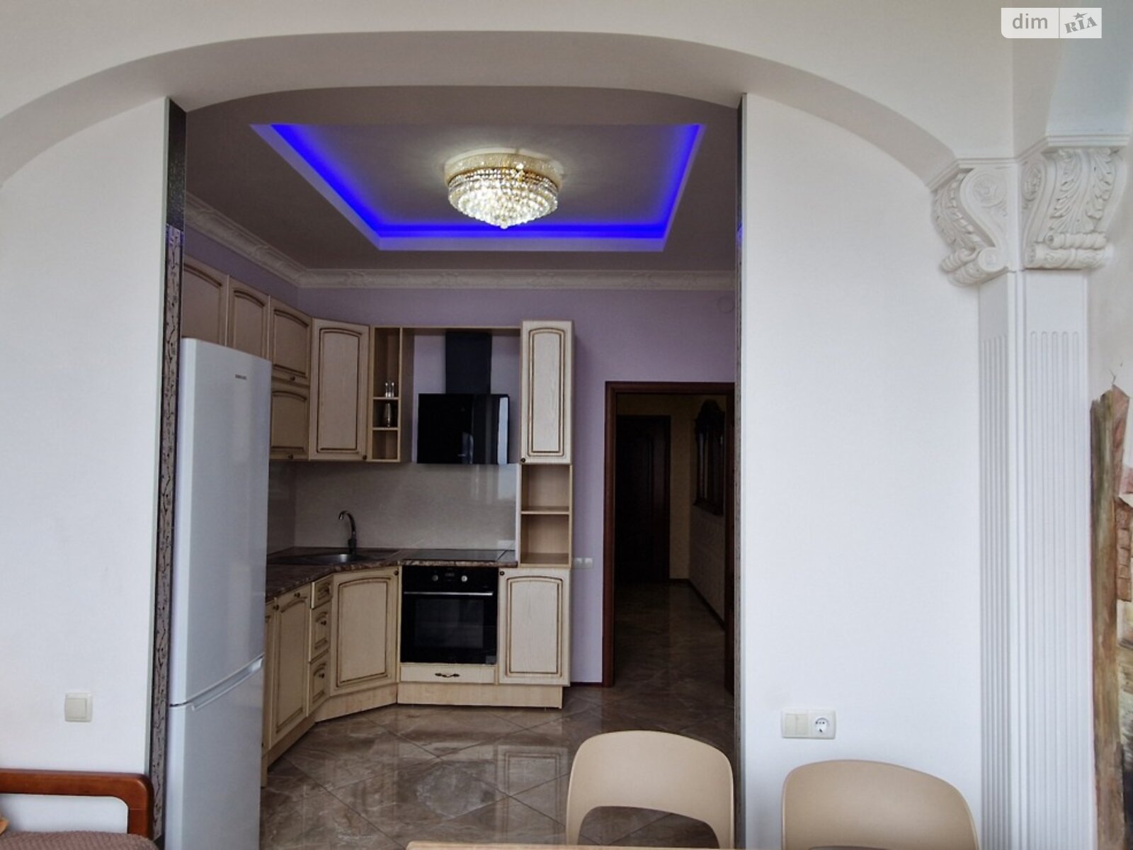 Продажа однокомнатной квартиры в Одессе, на ул. Литературная 12А корпус 1, район Приморский фото 1 Продажа однокомнатной квартиры в Одессе, на ул. Литературная 12А корпус 1, район Приморский фото 1