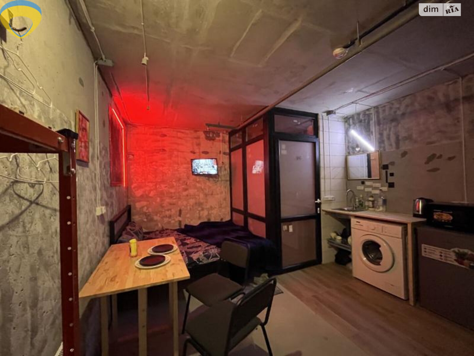 Продаж однокімнатної квартири в Одесі, на вул. Літературна 10Б, район Приморський фото 1 Продаж однокімнатної квартири в Одесі, на вул. Літературна 10Б, район Приморський фото 1