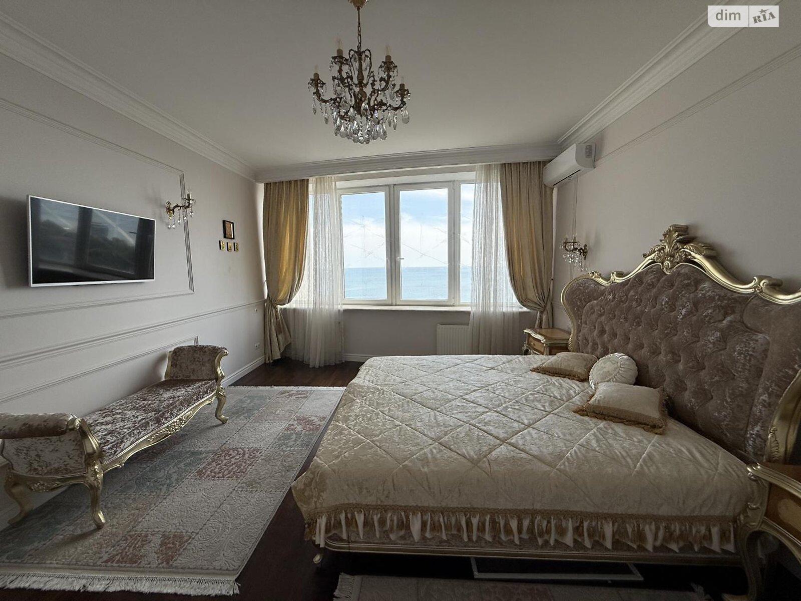 Продаж чотирикімнатної квартири в Одесі, на вул. Літературна 12А корпус 1, район Приморський фото 1