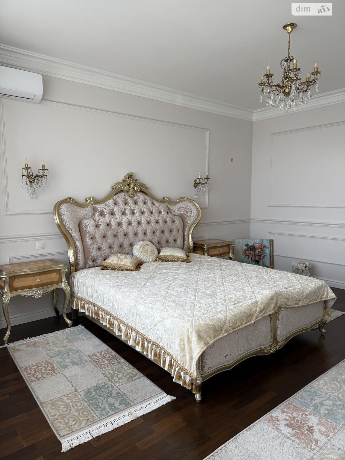 Продаж чотирикімнатної квартири в Одесі, на вул. Літературна 12А корпус 1, район Приморський фото 1