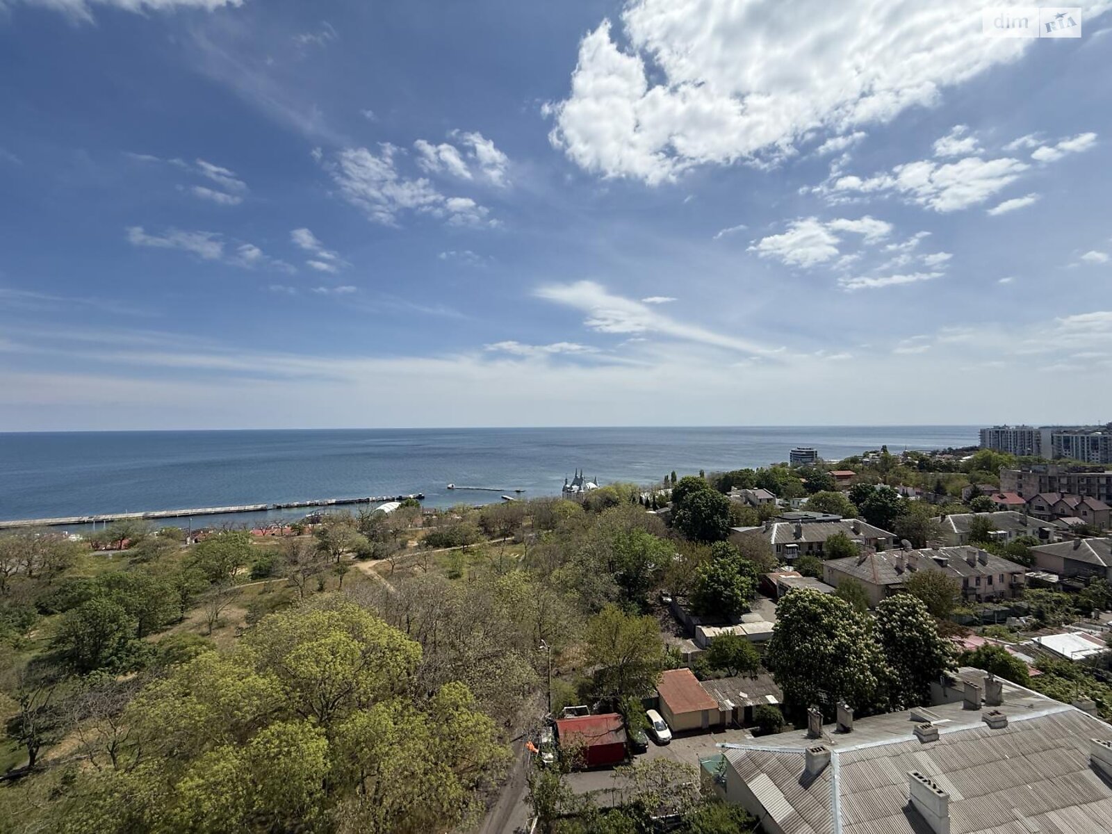 Продаж чотирикімнатної квартири в Одесі, на вул. Літературна 12А корпус 1, район Приморський фото 1