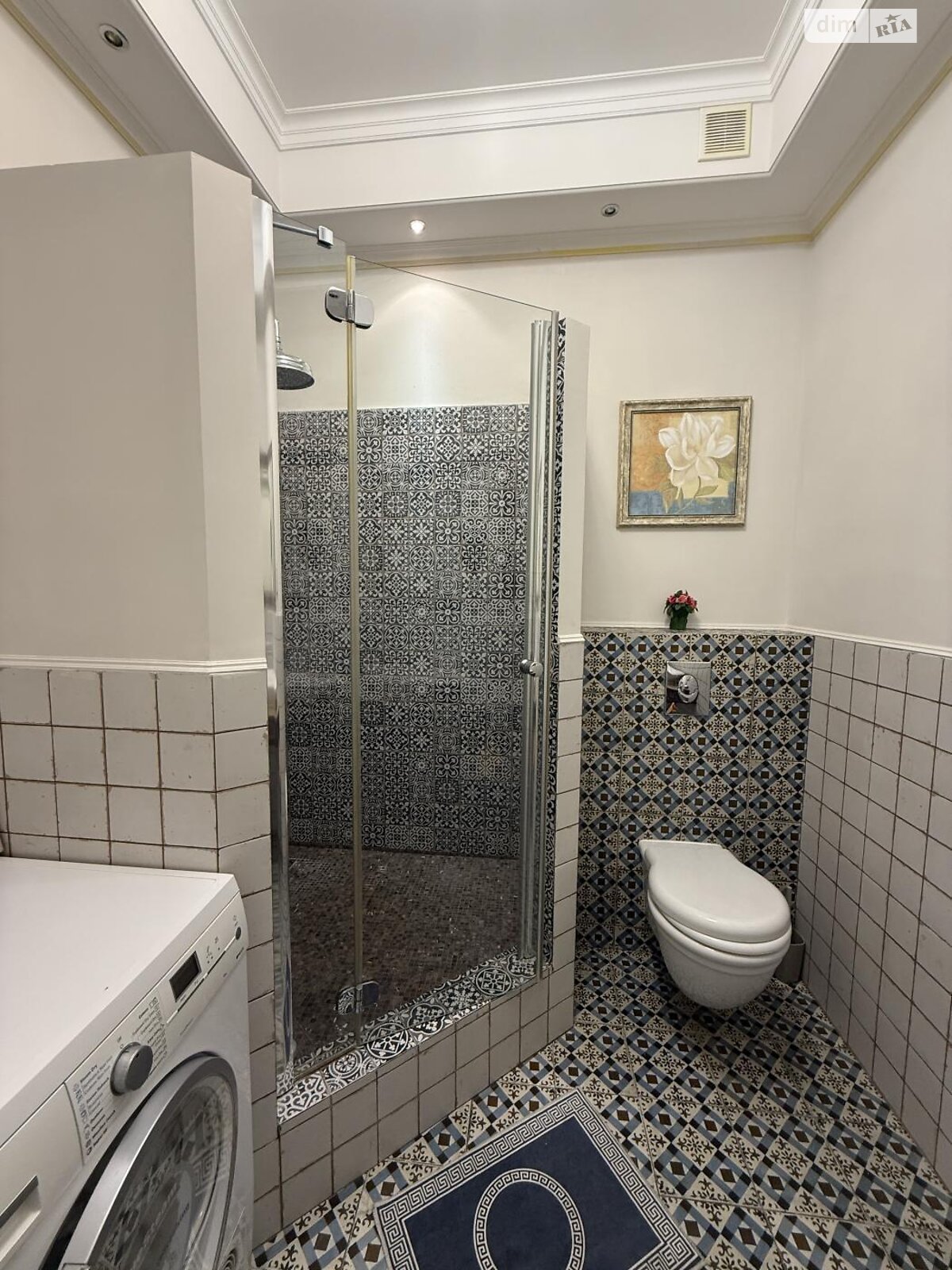 Продаж чотирикімнатної квартири в Одесі, на вул. Літературна 12А корпус 1, район Приморський фото 1