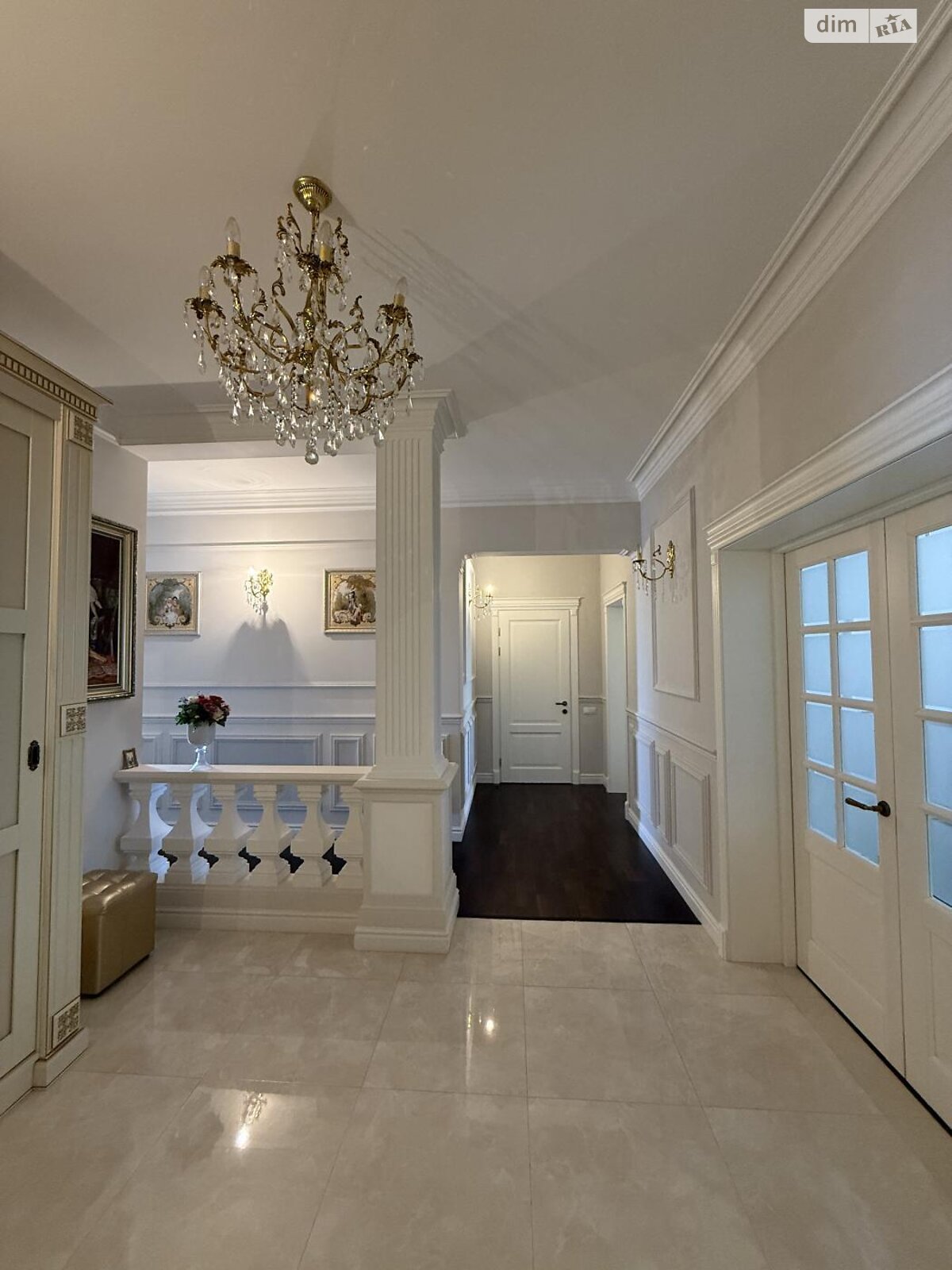 Продаж чотирикімнатної квартири в Одесі, на вул. Літературна 12А корпус 1, район Приморський фото 1