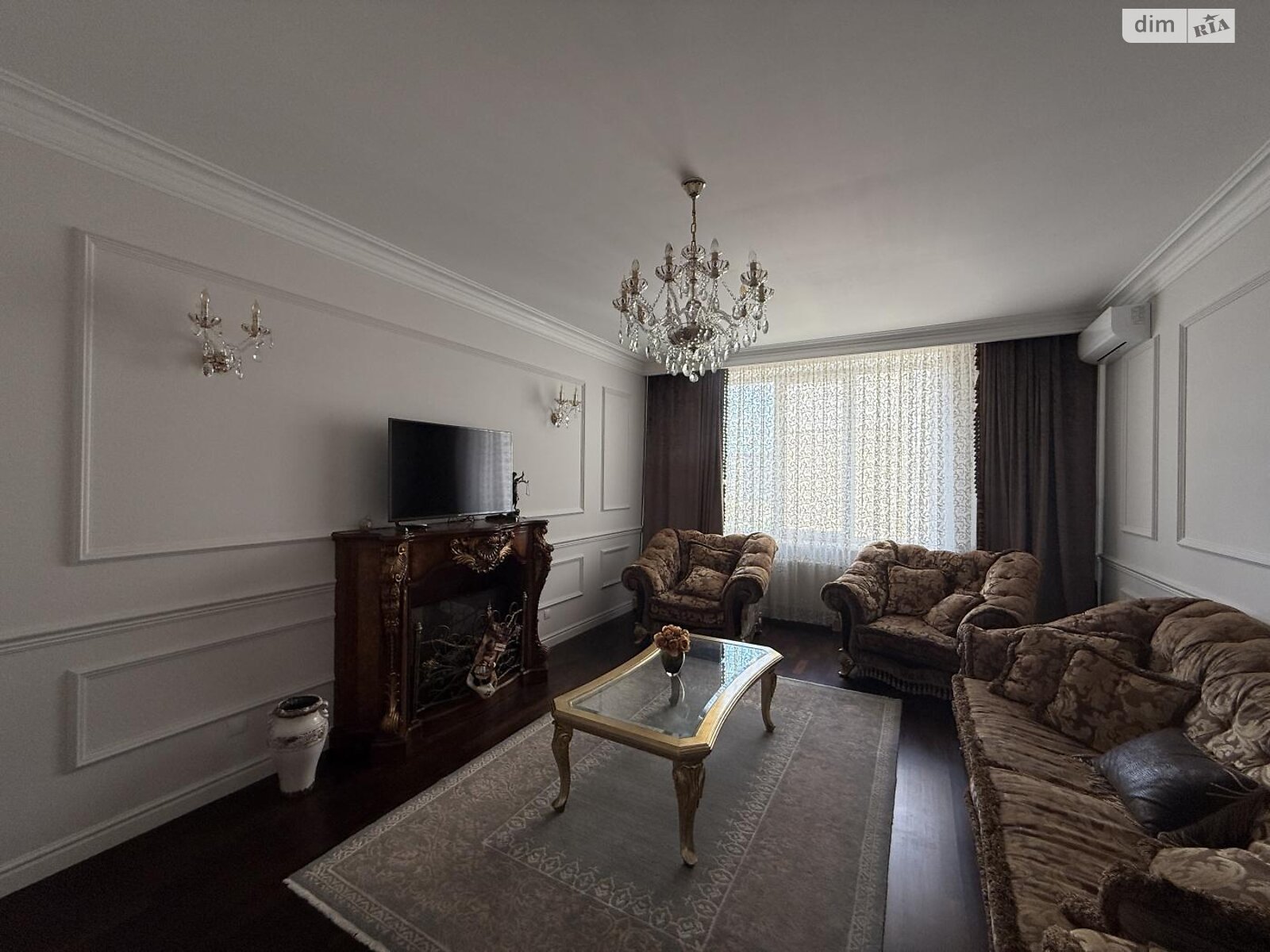 Продаж чотирикімнатної квартири в Одесі, на вул. Літературна 12А корпус 1, район Приморський фото 1