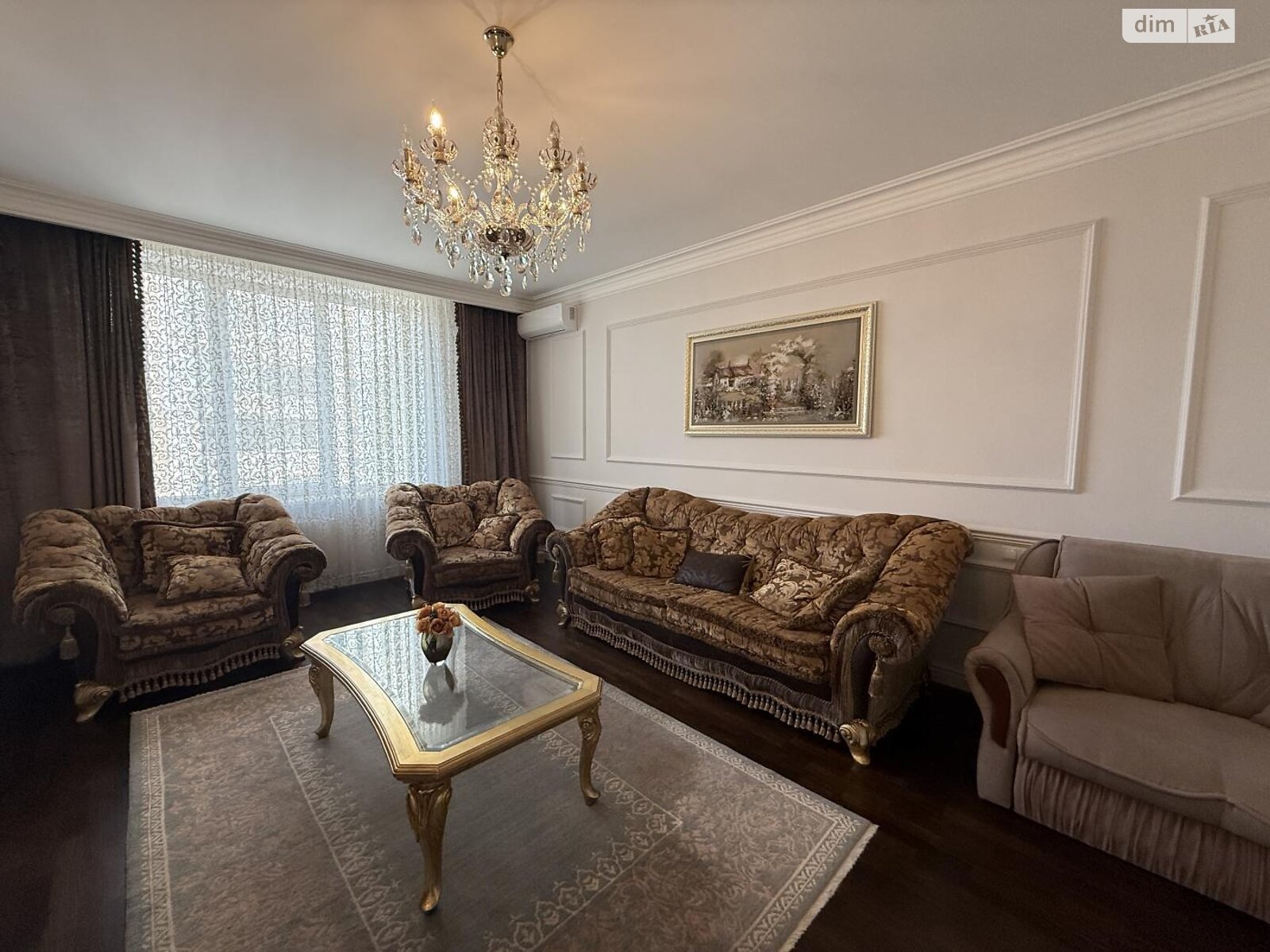 Продаж чотирикімнатної квартири в Одесі, на вул. Літературна 12А корпус 1, район Приморський фото 1