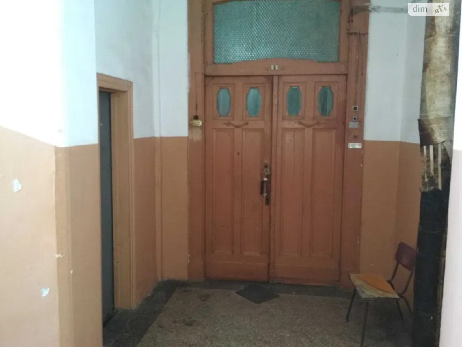 Продажа трехкомнатной квартиры в Одессе, на пл. Льва Толстого, район Приморский фото 1 Продажа трехкомнатной квартиры в Одессе, на пл. Льва Толстого, район Приморский фото 1