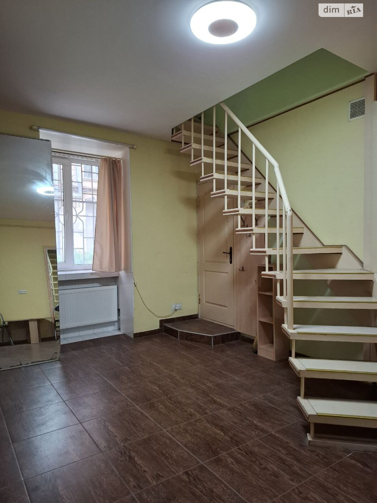 Продаж трикімнатної квартири в Одесі, на пров. Ляпунова 7, район Приморський фото 1 Продаж трикімнатної квартири в Одесі, на пров. Ляпунова 7, район Приморський фото 1