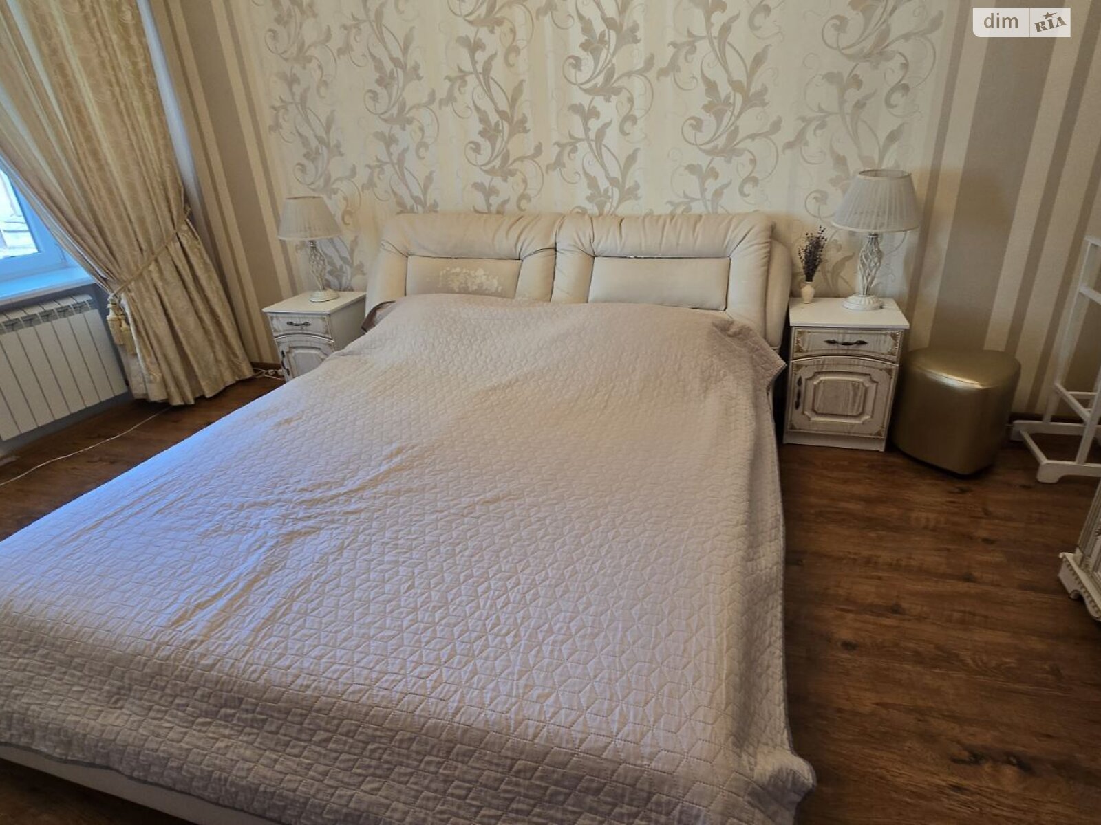 Продаж трикімнатної квартири в Одесі, на вул. Мала Арнаутська 5, район Приморський фото 1 Продаж трикімнатної квартири в Одесі, на вул. Мала Арнаутська 5, район Приморський фото 1