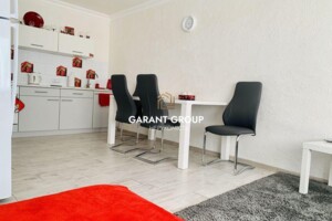 Продаж трикімнатної квартири в Одесі, на вул. Мала Арнаутська, район Приморський фото 2