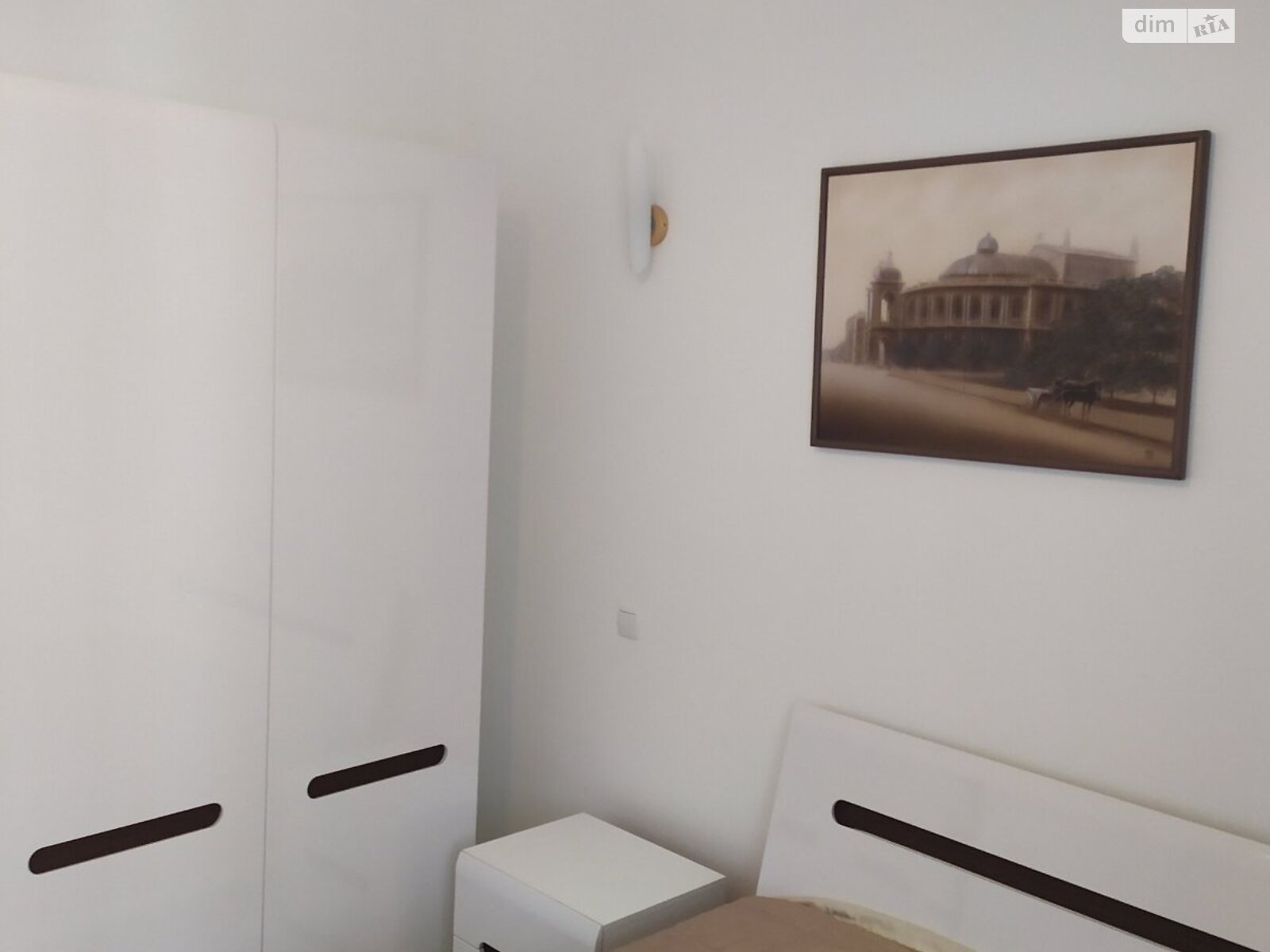 Продаж двокімнатної квартири в Одесі, на вул. Добровольців, район Приморський фото 1 Продаж двокімнатної квартири в Одесі, на вул. Добровольців, район Приморський фото 1