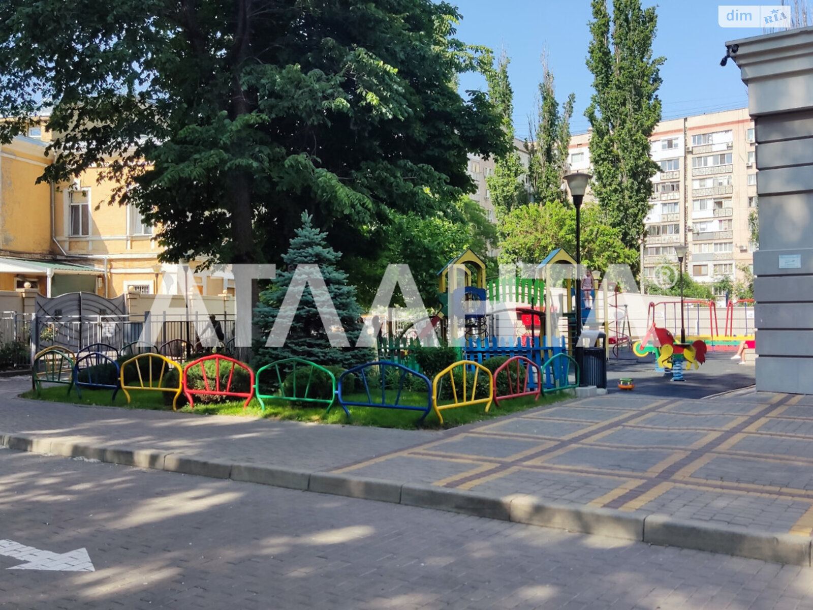 Продаж однокімнатної квартири в Одесі, на вул. Добровольців 10/63, район Приморський фото 1 Продаж однокімнатної квартири в Одесі, на вул. Добровольців 10/63, район Приморський фото 1