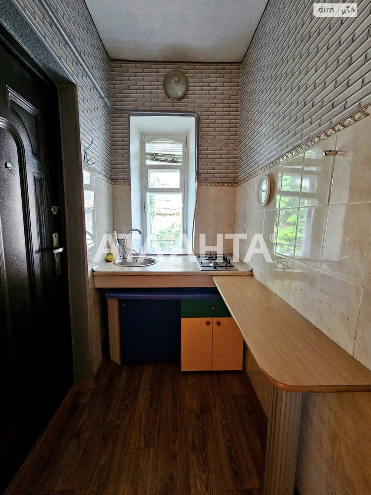 Продажа однокомнатной квартиры в Одессе, на ул. Серова, район Приморский фото 1 Продажа однокомнатной квартиры в Одессе, на ул. Серова, район Приморский фото 1