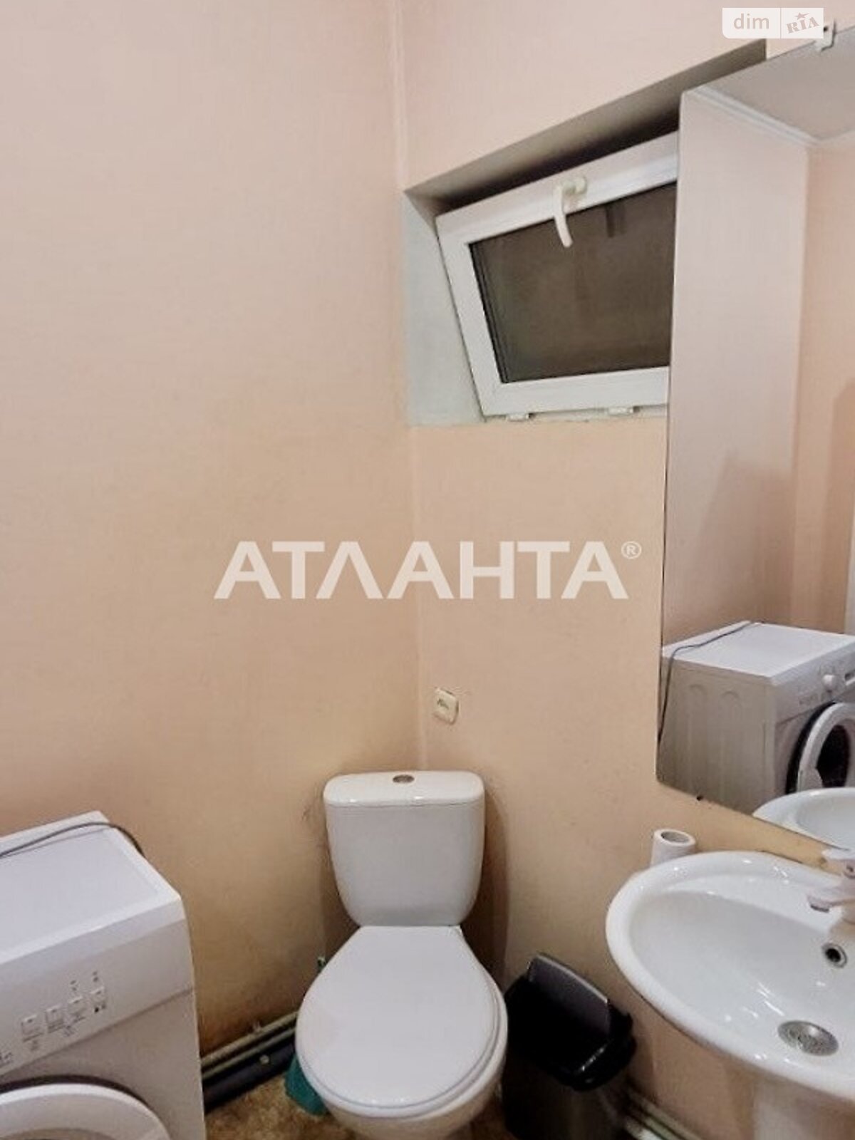 Продажа двухкомнатной квартиры в Одессе, на спуск Матросский, район Приморский фото 1 Продажа двухкомнатной квартиры в Одессе, на спуск Матросский, район Приморский фото 1