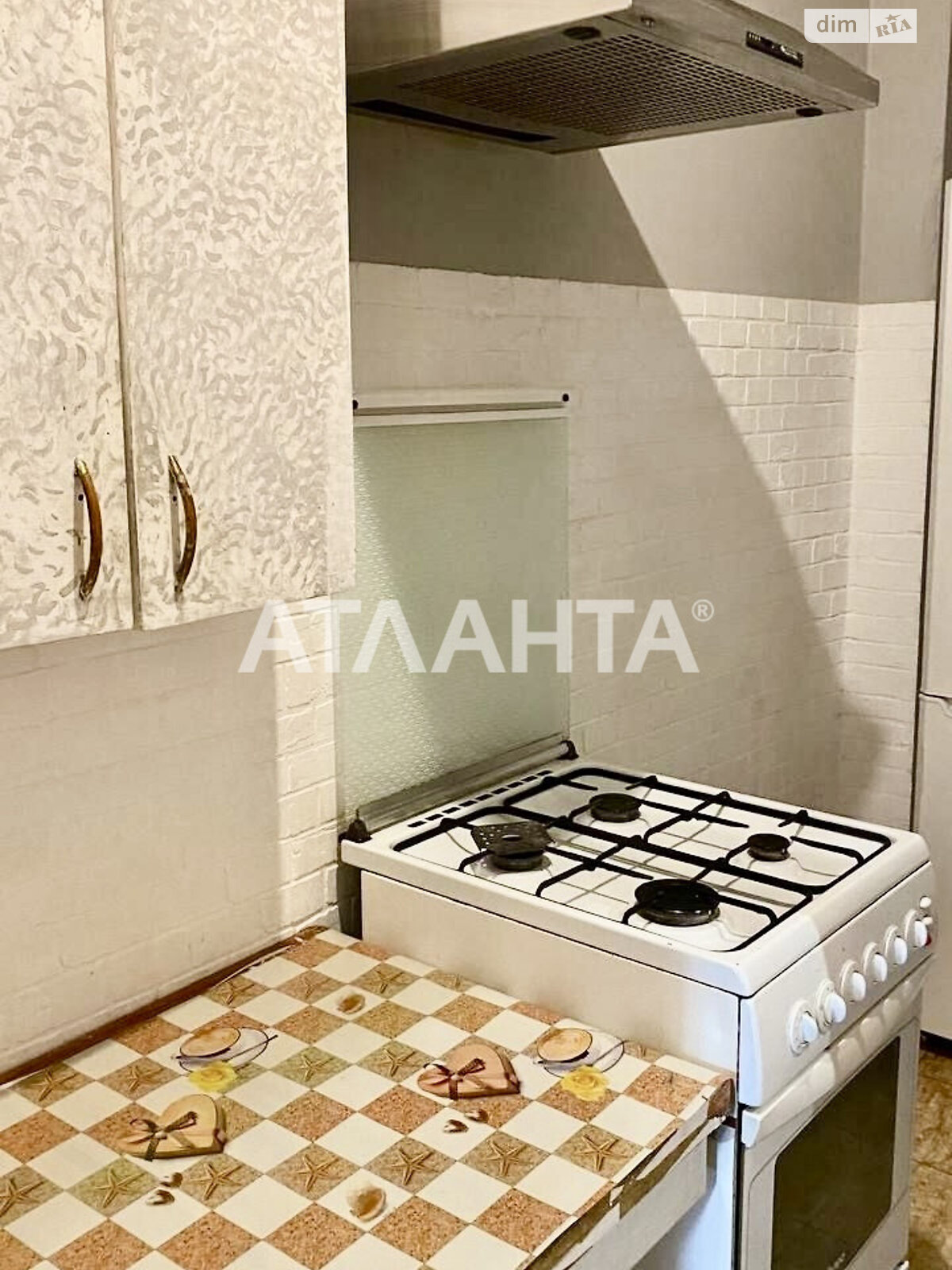 Продажа двухкомнатной квартиры в Одессе, на спуск Матросский, район Приморский фото 1 Продажа двухкомнатной квартиры в Одессе, на спуск Матросский, район Приморский фото 1